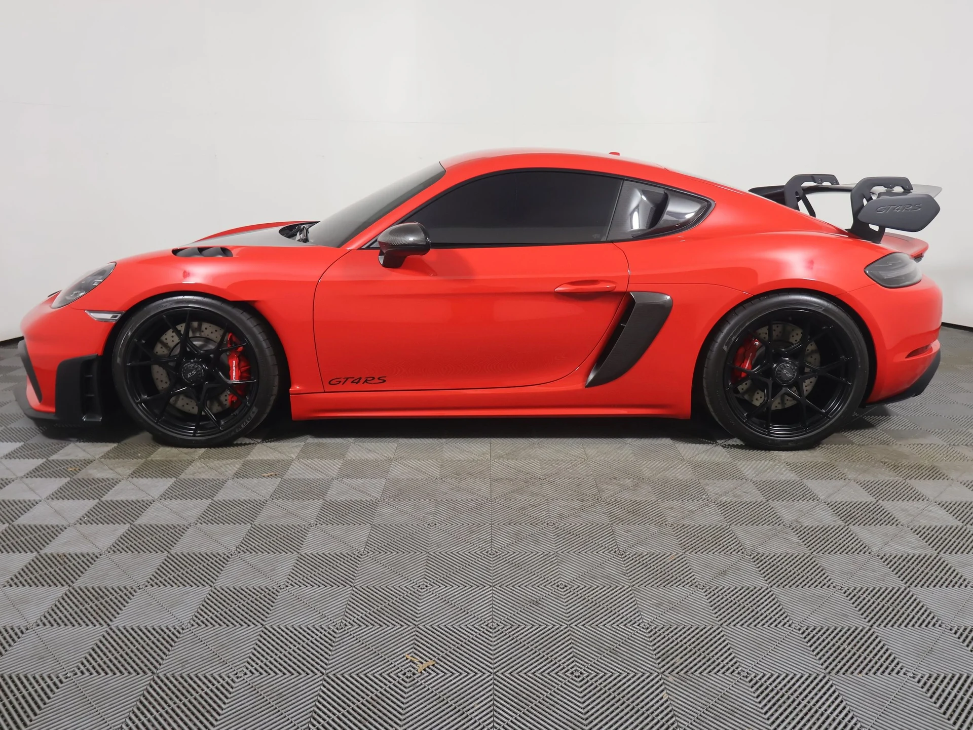 mph001_989703587_5b47b29f53ece38c40391cc82146c27cx_0595a971f7