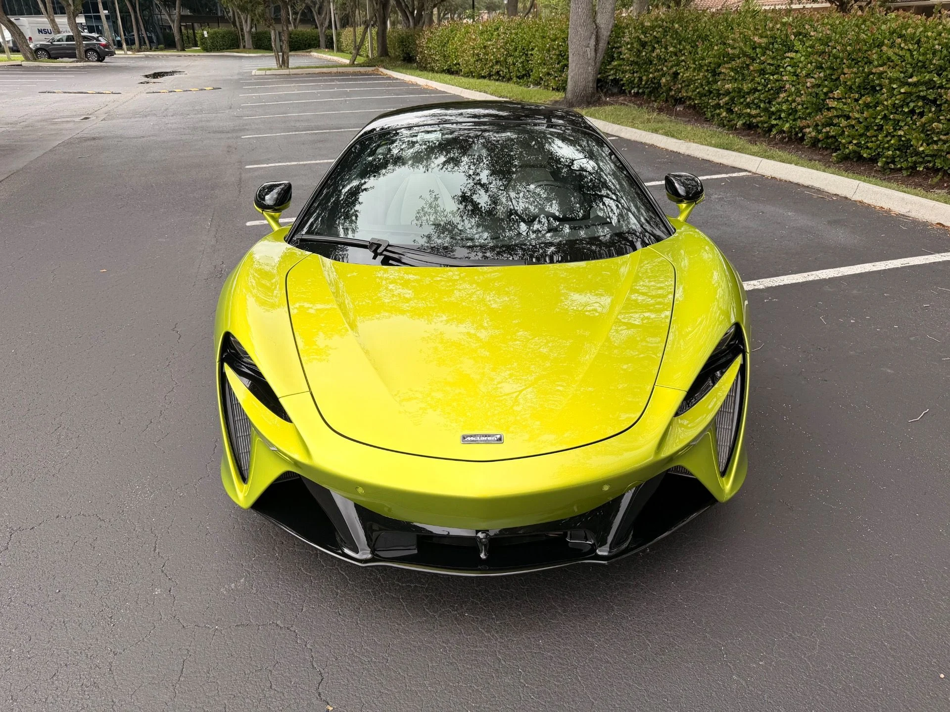 mph001_989918631_Used_2023_Mc_Laren_Artura_1765484426_af50941736