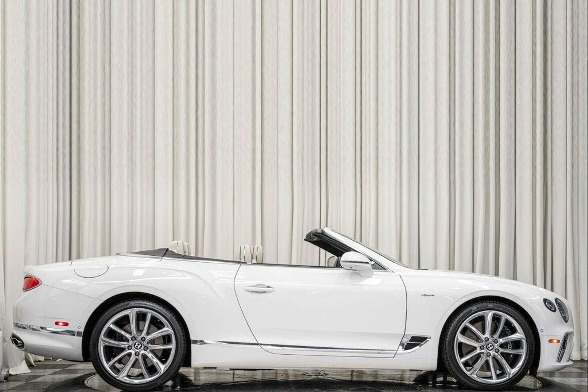 mph001_992205490_MA_3_Oj_USY_Sw_CA_10e_WACX_D9_I_Wjc_86ea766b22