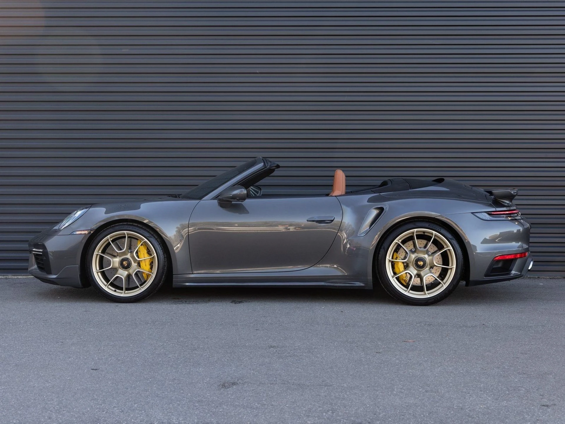 mph001_997083454_2_e8f661d4a5