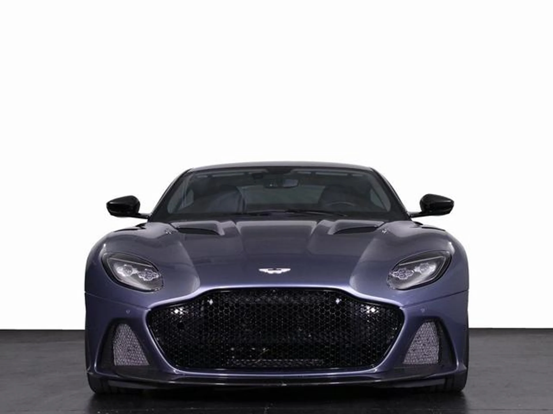 mph001_Eb9_QI_Ds_T_Ksmv_N744z_V_Rlzp_Fl_F_Jc_72ef5fa481