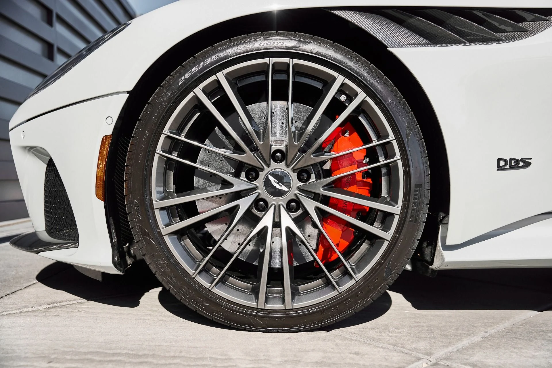 mph002_1011394023_Used_2023_Aston_Martin_DBS_Volante_1770513041_407b89be5c