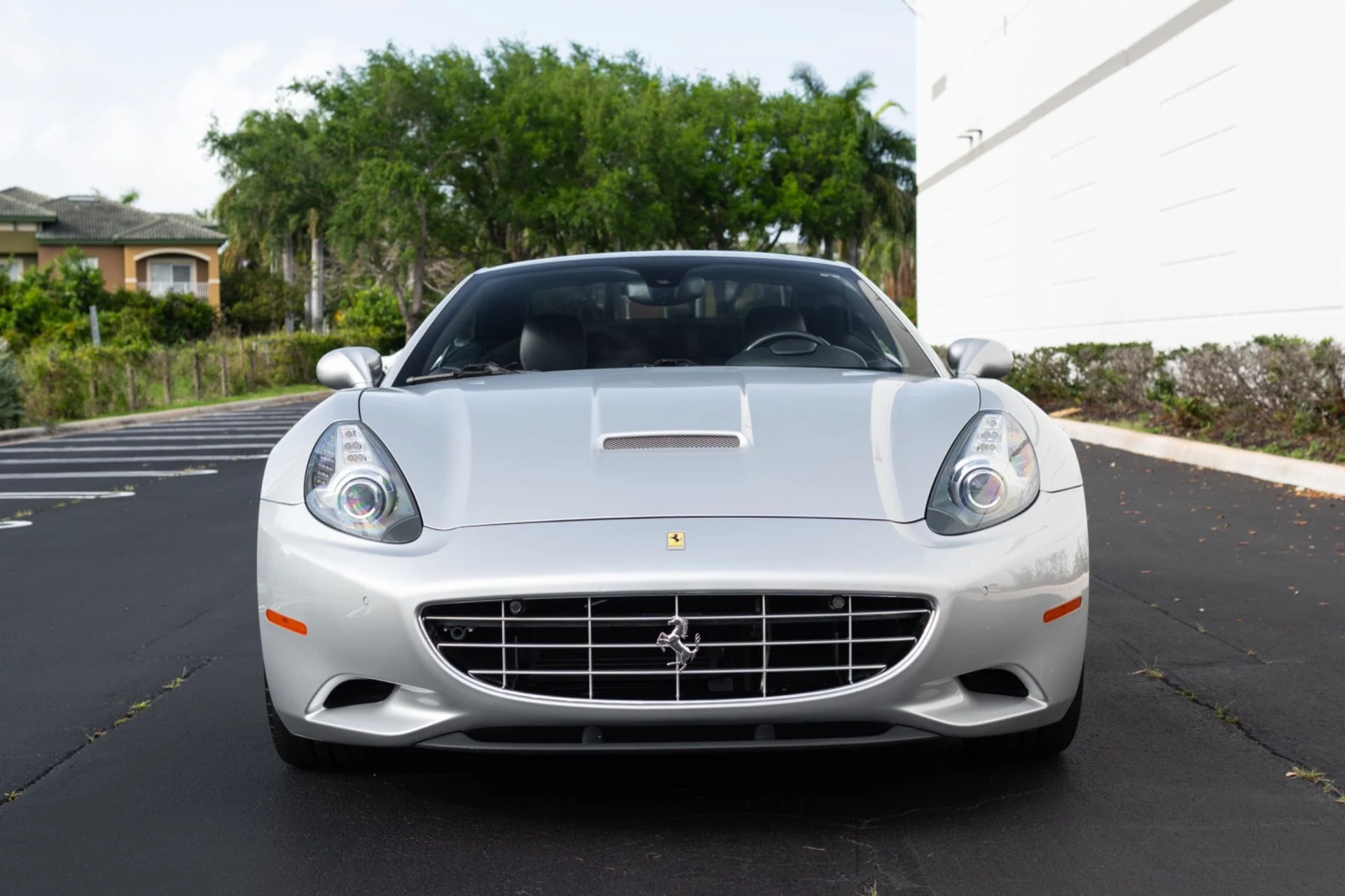 mph002_1013629134_Used_2014_Ferrari_California_1774924910_5350cb2ccc
