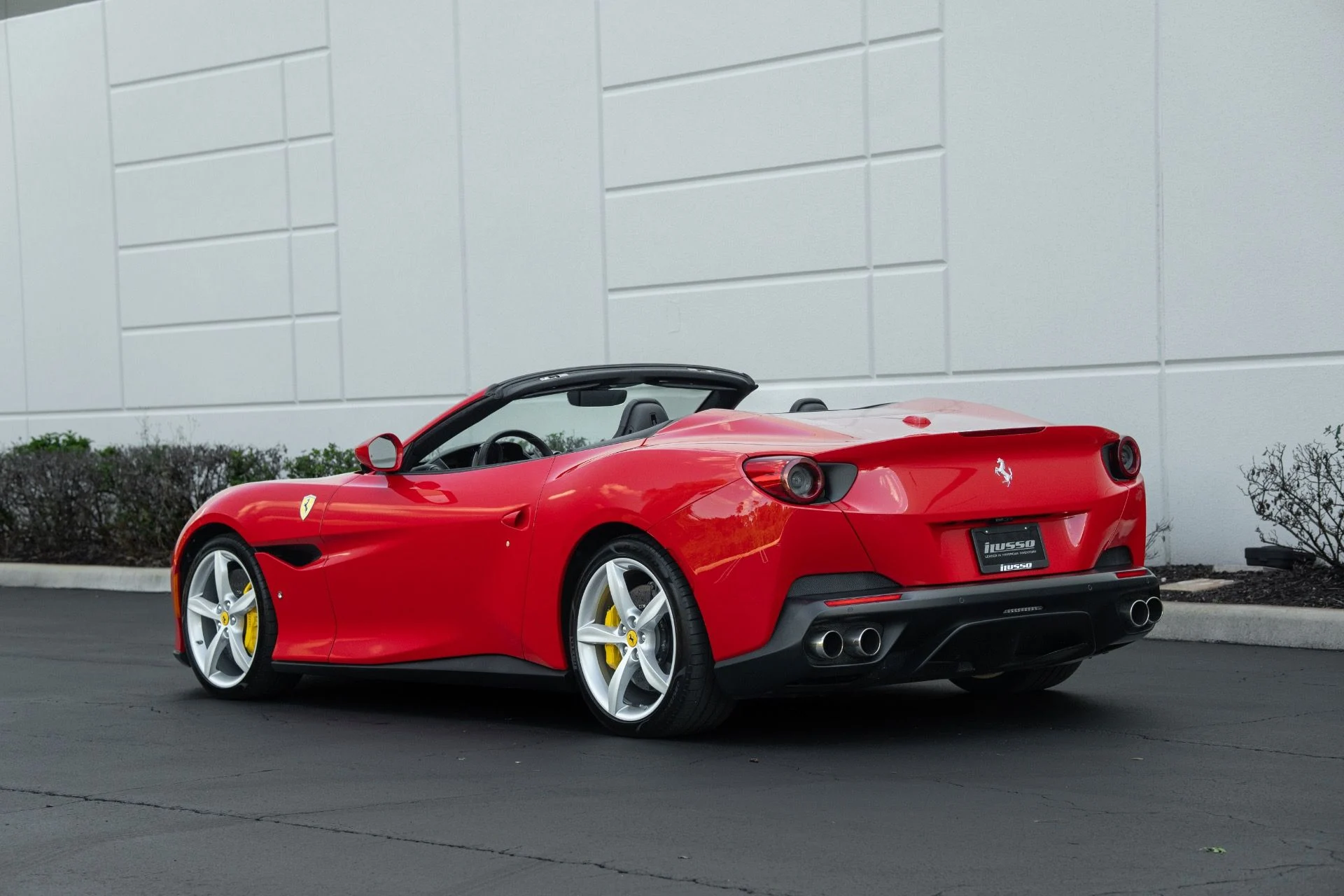 mph002_1018306210_Used_2020_Ferrari_Portofino_1760457229_5bd3270fa2