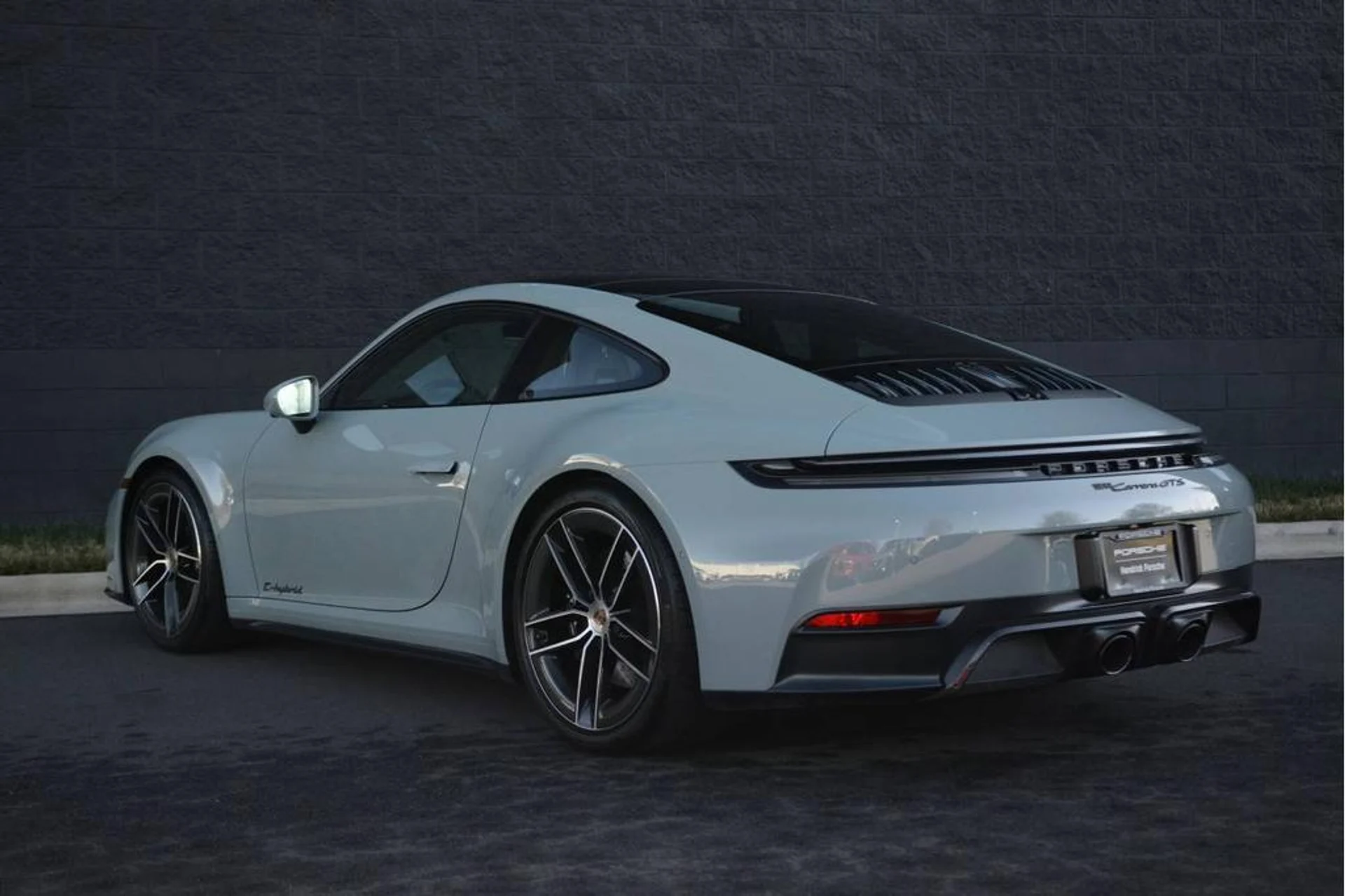 mph002_1024887921_a_HPO_7usi572o_G_Jwj_Du_TOB_6_W6h_Ks_eabdd544cf