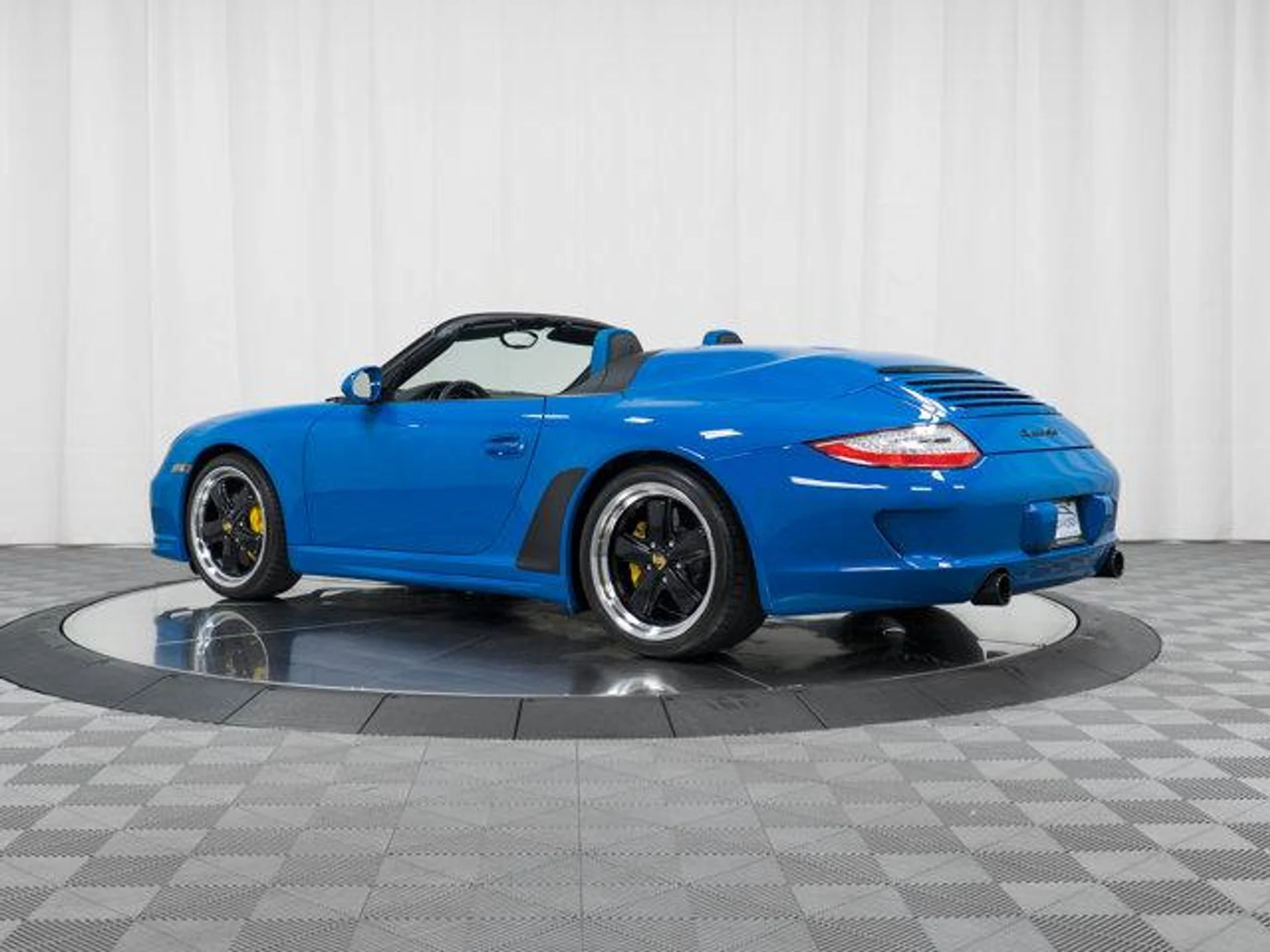 mph002_1035495801_Eqh_Giizk_I5pfe_U_Is3v_BP_6_FCVCR_8_cd3578d8c2