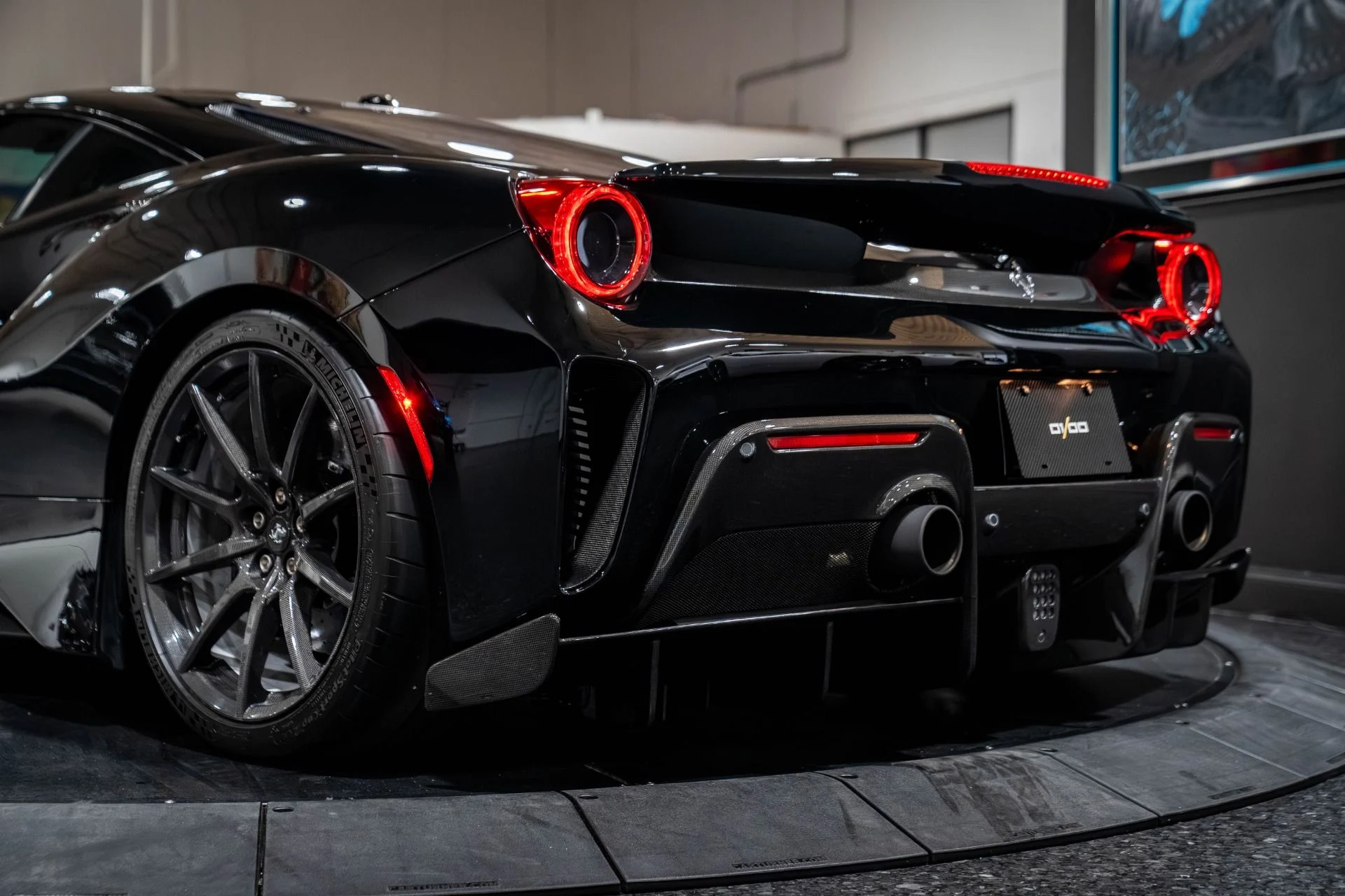 mph002_1038786558_Used_2020_Ferrari_488_Pista_1767389957_10abb1767a