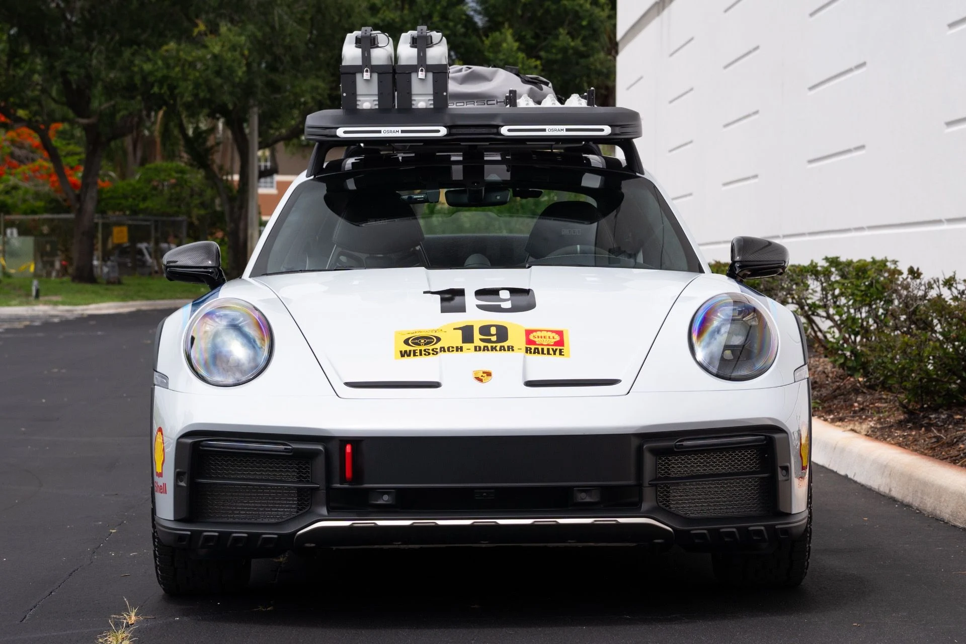 mph002_1050767310_Used_2024_Porsche_911_Dakar_1780610105_bf4d9f6a99