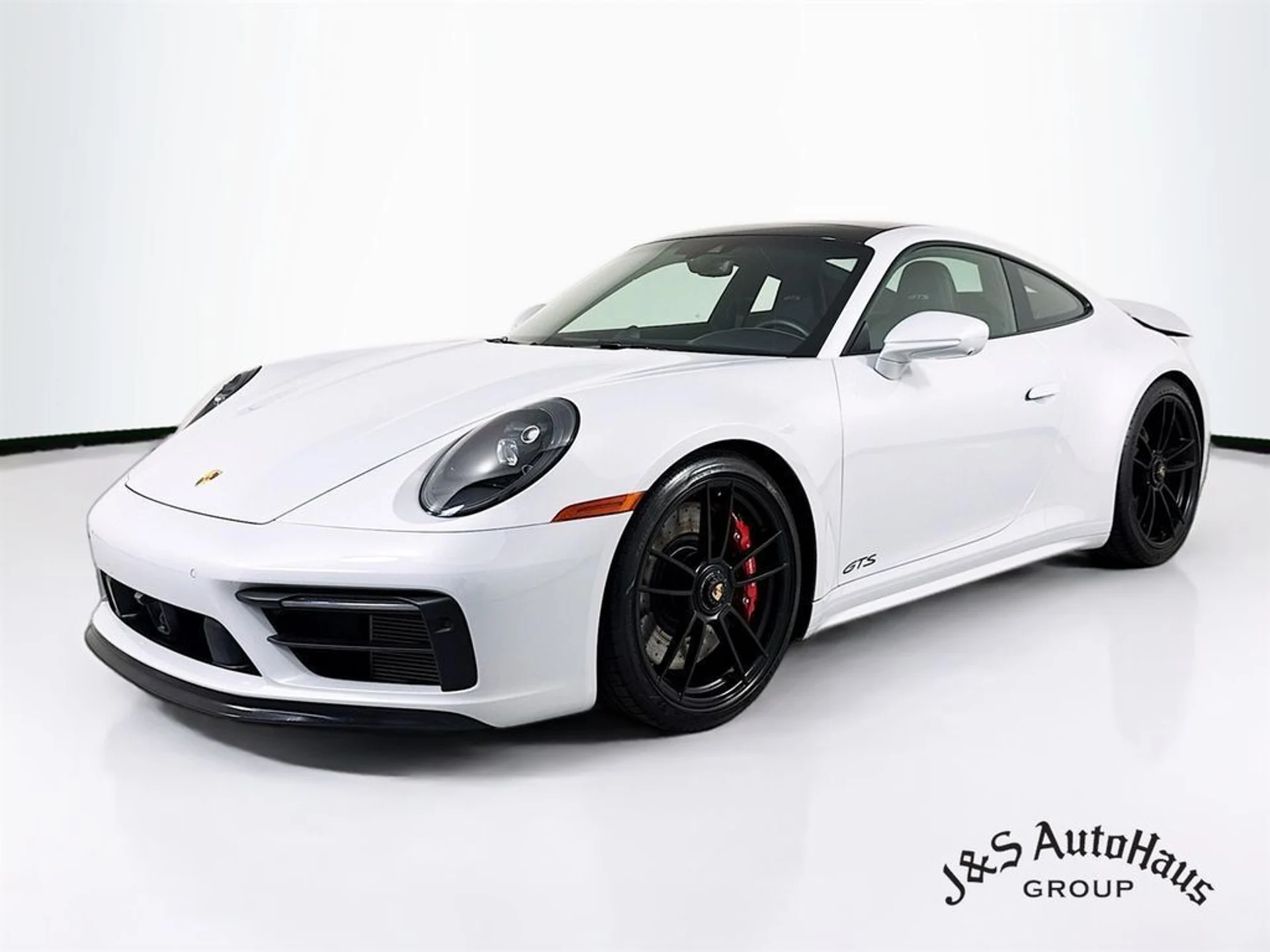 mph002_106049027_994uqgrhqzbu53umg3tluuq1317d_5699128c45