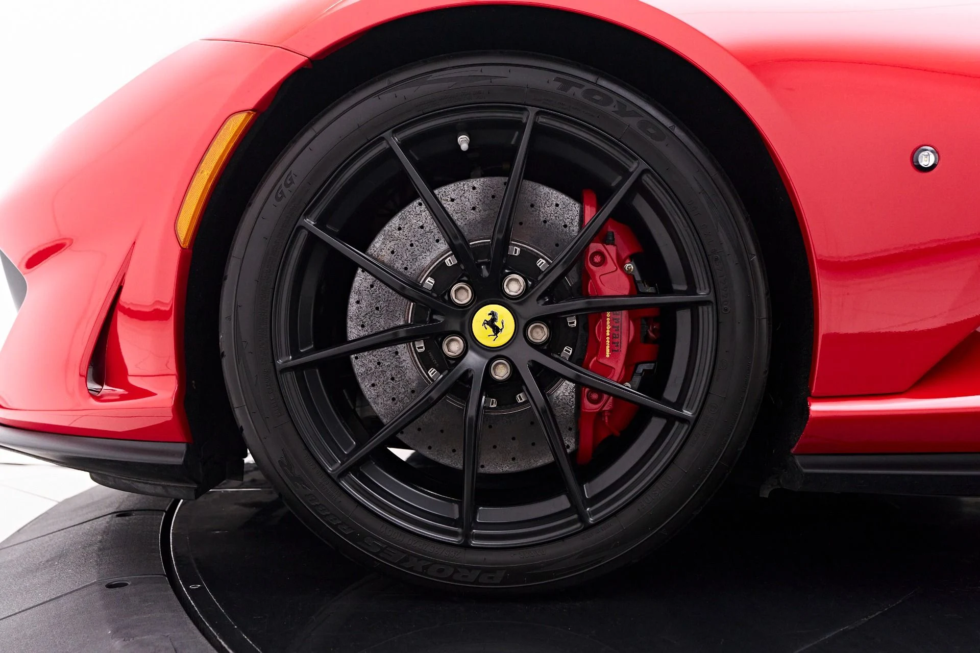 mph002_1062034078_Used_2018_Ferrari_812_Superfast_Base_1749002871_fb3d3e0ff9