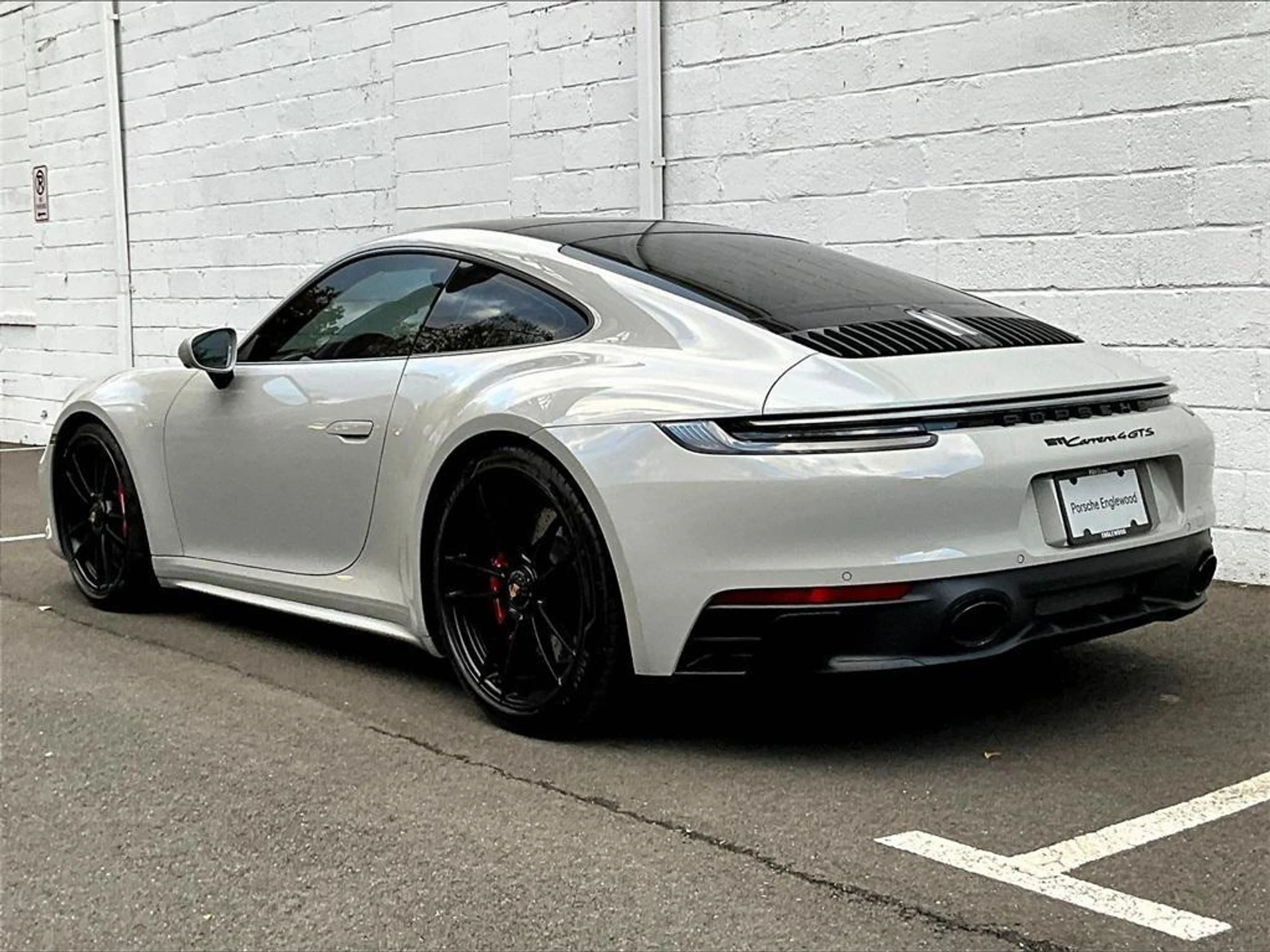 mph002_1062810365_c_BK_Lbf_VC_Xxd_D28f_F590t5ke8_H8_Q_94e9e12bc2