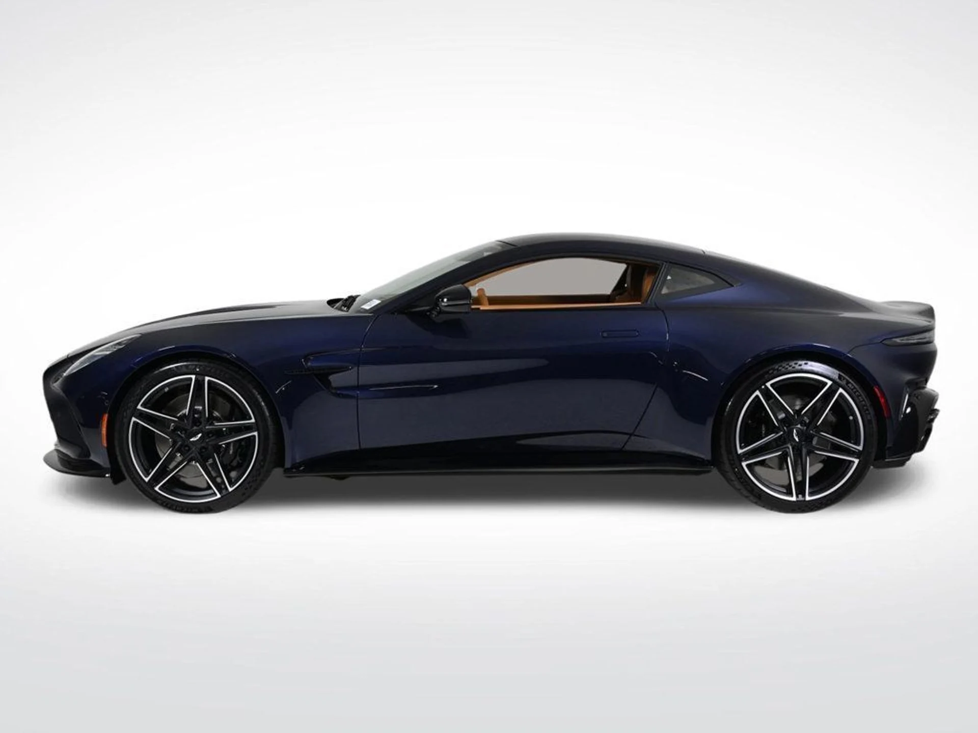 mph002_1066637022_new_2026_aston_martin_vantage_11350_22933587_2_1024_f282a371d2