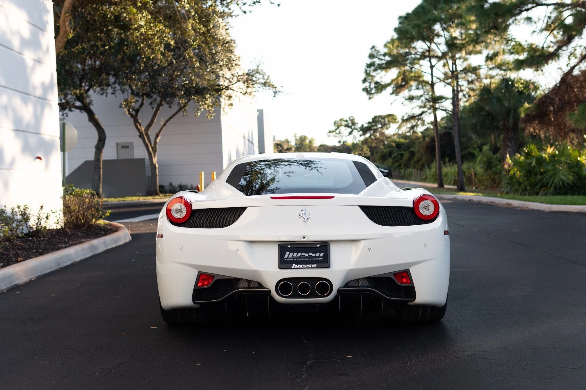 mph002_107128386_Used_2011_Ferrari_458_Italia_1767072151_99c001e956