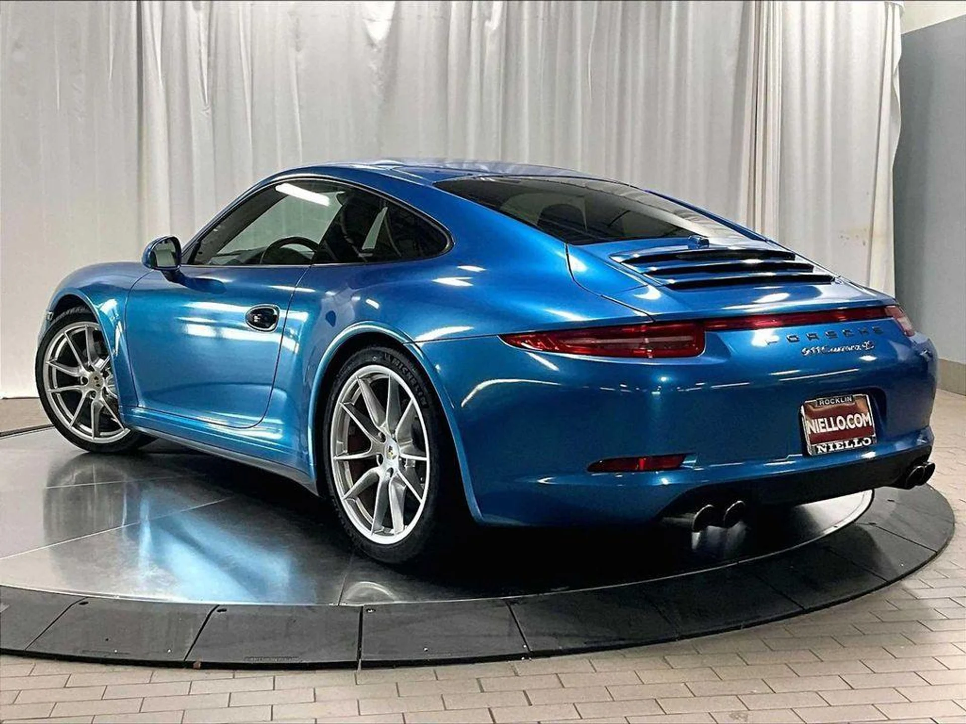 mph002_1074379430_u_F_Ski5rjl_Abo6rqrcuaa_W_Mu5_Od8_42931f478b