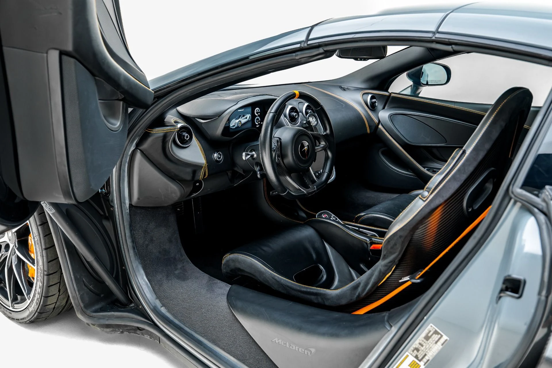mph002_1076871943_Used_2020_Mc_Laren_600_LT_Spider_1784578304_850f6c56c9