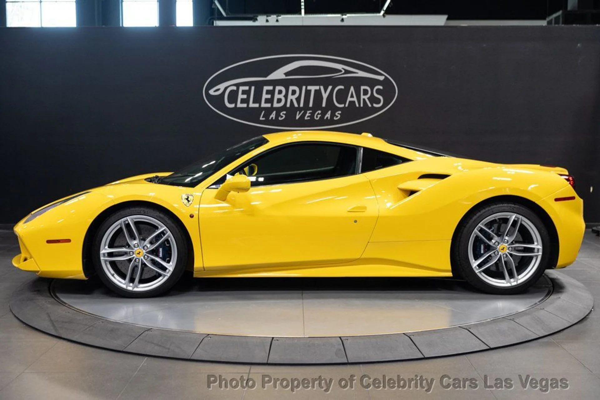 mph002_1081570377_used_2017_ferrari_488_gtb_308kmsrp_9707_22877875_3_1024_998f16b6e6