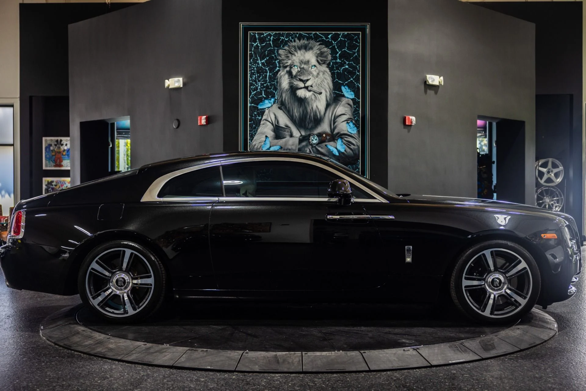 mph002_1092176790_Used_2014_Rolls_Royce_Wraith_Starlight_Headliner_1771282245_55f815a333