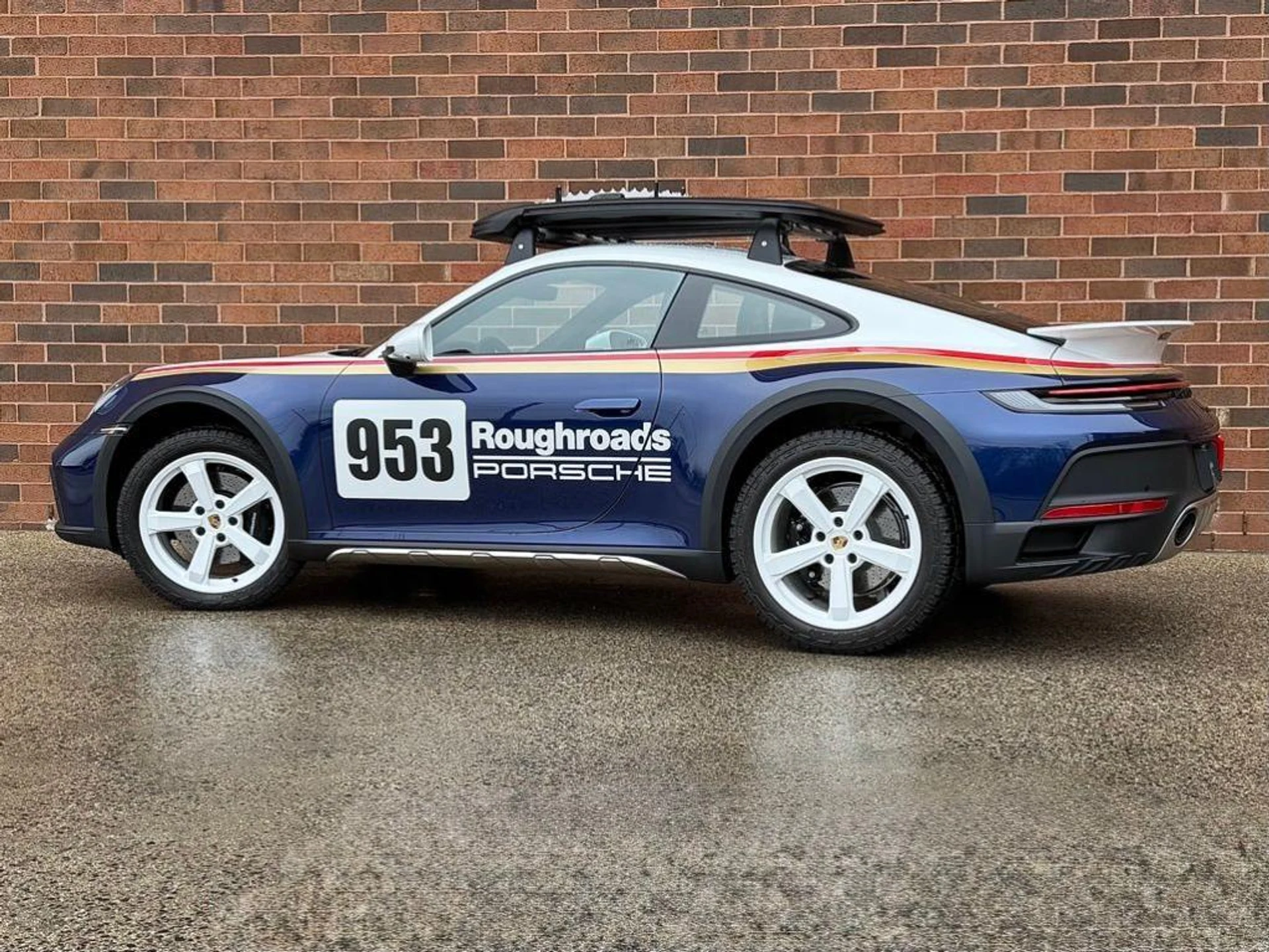 mph002_1092879967_f7_CI_030_W_Fk_Vg_QO_Xs_Zcq4_Fr_5x3_U_7bc3975c41