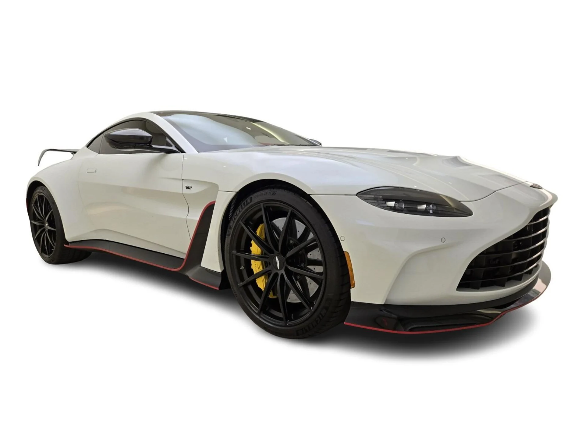 mph002_1109751225_Used_2023_Aston_Martin_Vantage_1766214021_082fe8d959
