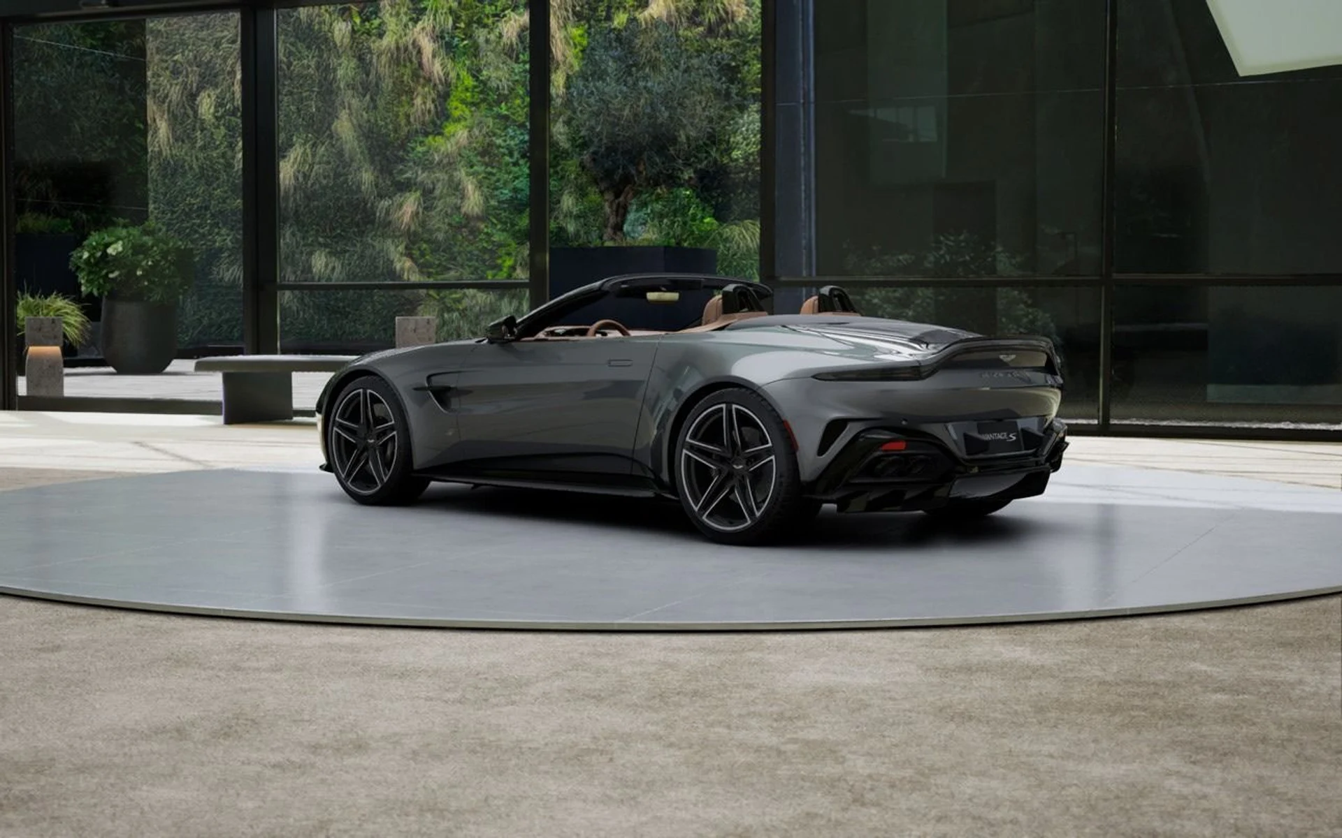 mph002_1116616938_New_2027_Aston_Martin_Vantage_S_Roadster_7d94a00ab7