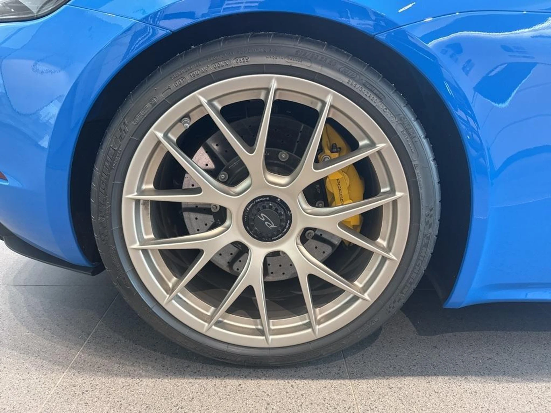 mph002_1117073777_u_Rsy_Mz_HMZO_8_VEN_Hl_Hyc_Hpd6kdg_389a886a4c