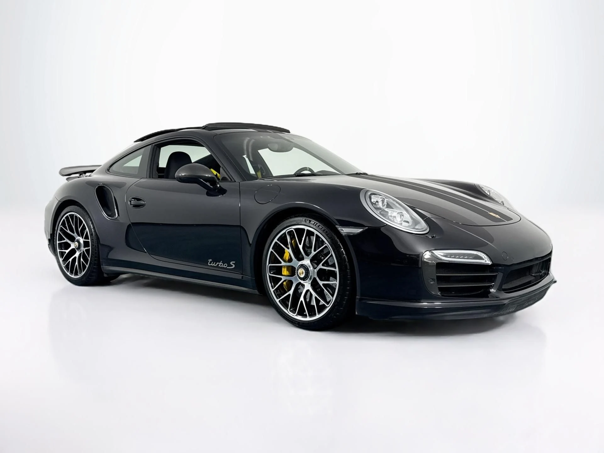 mph002_1117562373_Used_2014_Porsche_911_Turbo_S_1785187736_f687ec4882