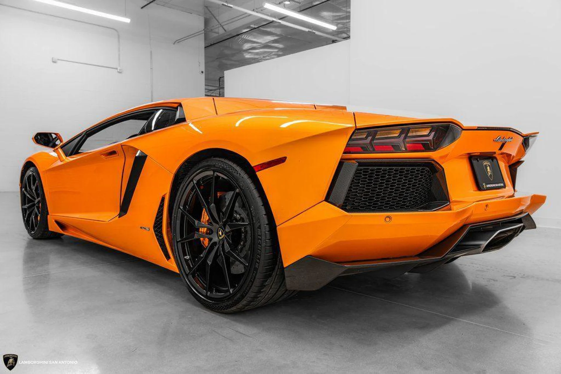 mph002_1118403858_2lm_XZ_Pkdakh_Pmk_Hcht_HUV_Prjzdg_788e93705a