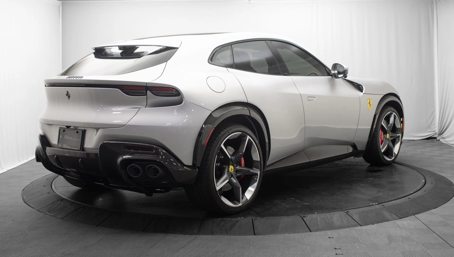 mph002_112061700_e2a50e88827f4fefa7762c9569bbbe8c_34b78f59b1