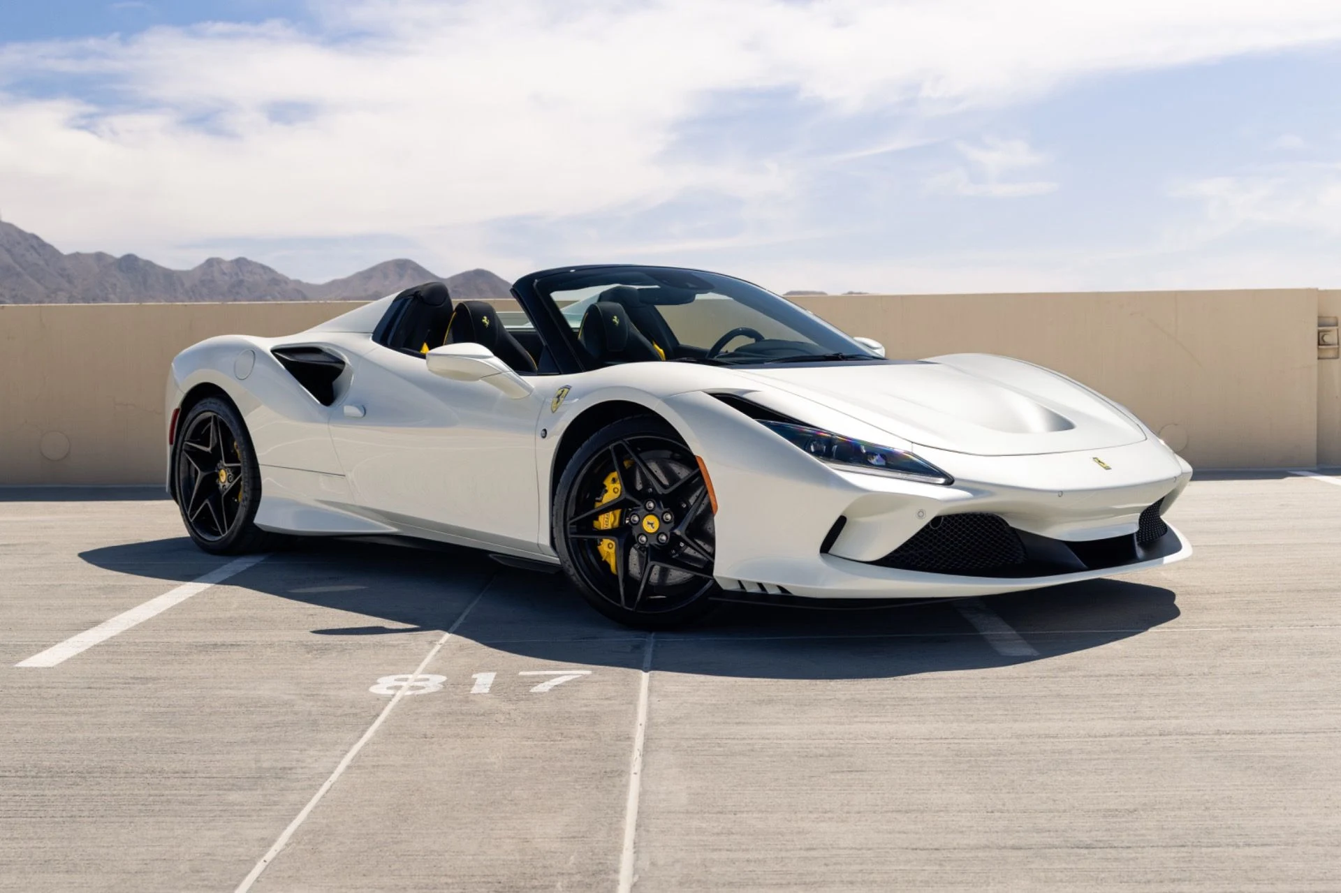 mph002_1133110420_Used_2023_Ferrari_F8_Spider_1776809234_adf6c5e8ed