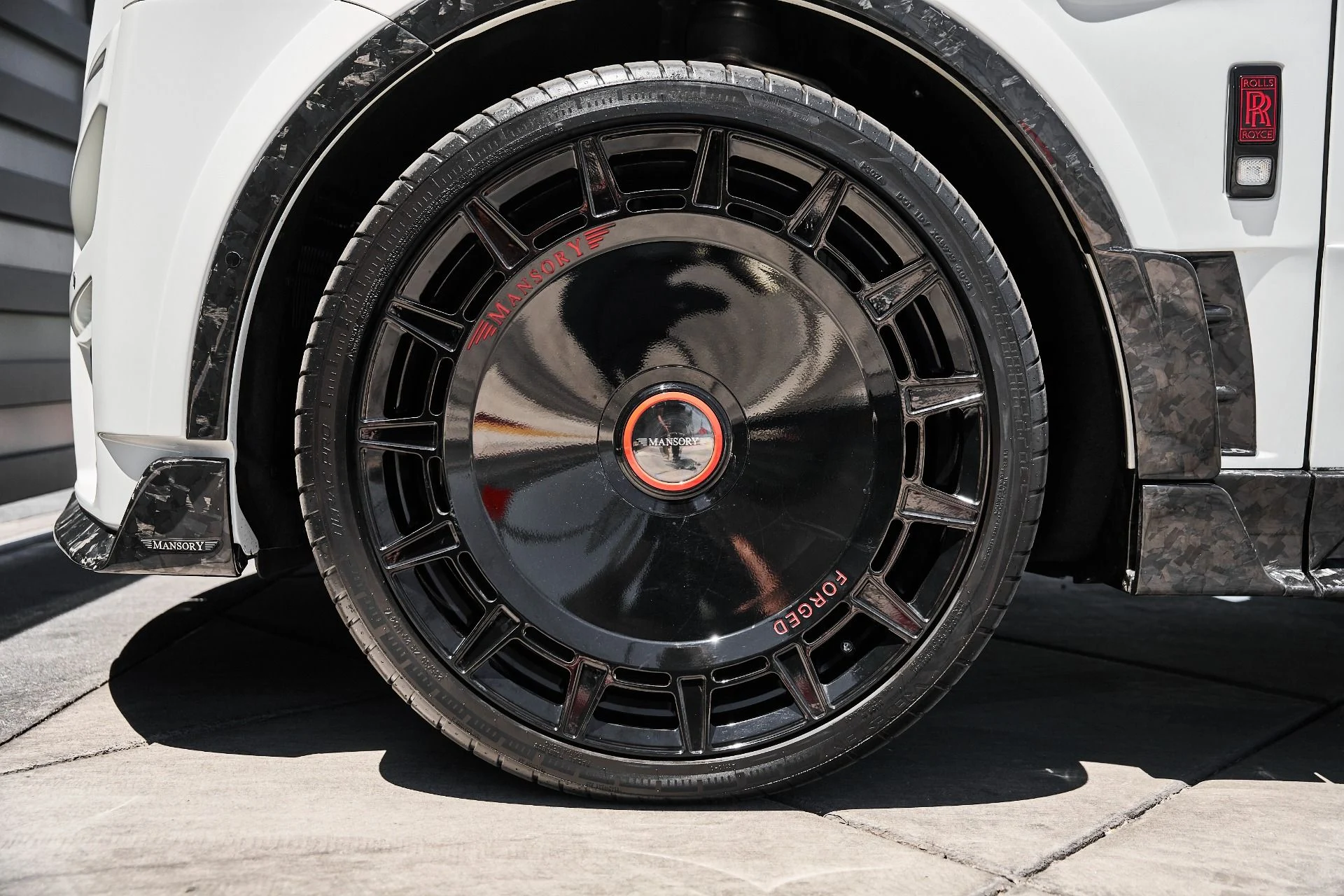 mph002_1133342418_Used_2026_Rolls_Royce_Cullinan_Base_1781911024_202da310c8