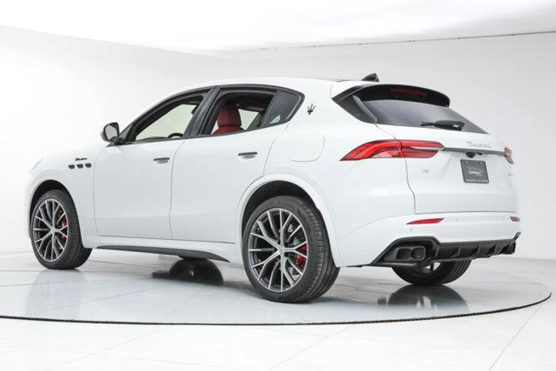 mph002_1143113232_Ssyqcx4p0_YJCV_0_ID_Tke1b_BO_Ikw4_4ad08d0478