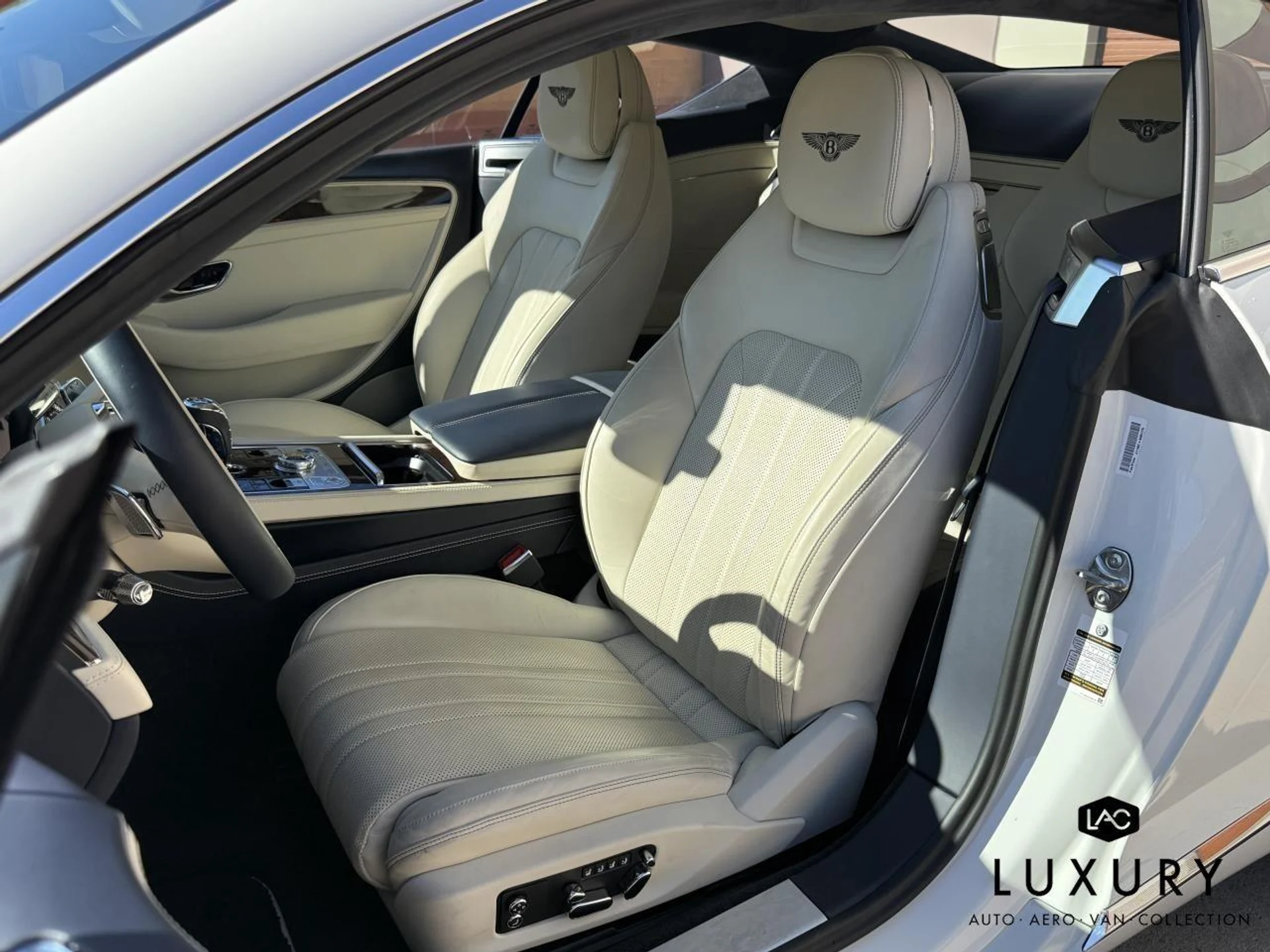 mph002_1146436394_a0036fb7e4d489060d8acd2a5e3b2926_e50ba1a361