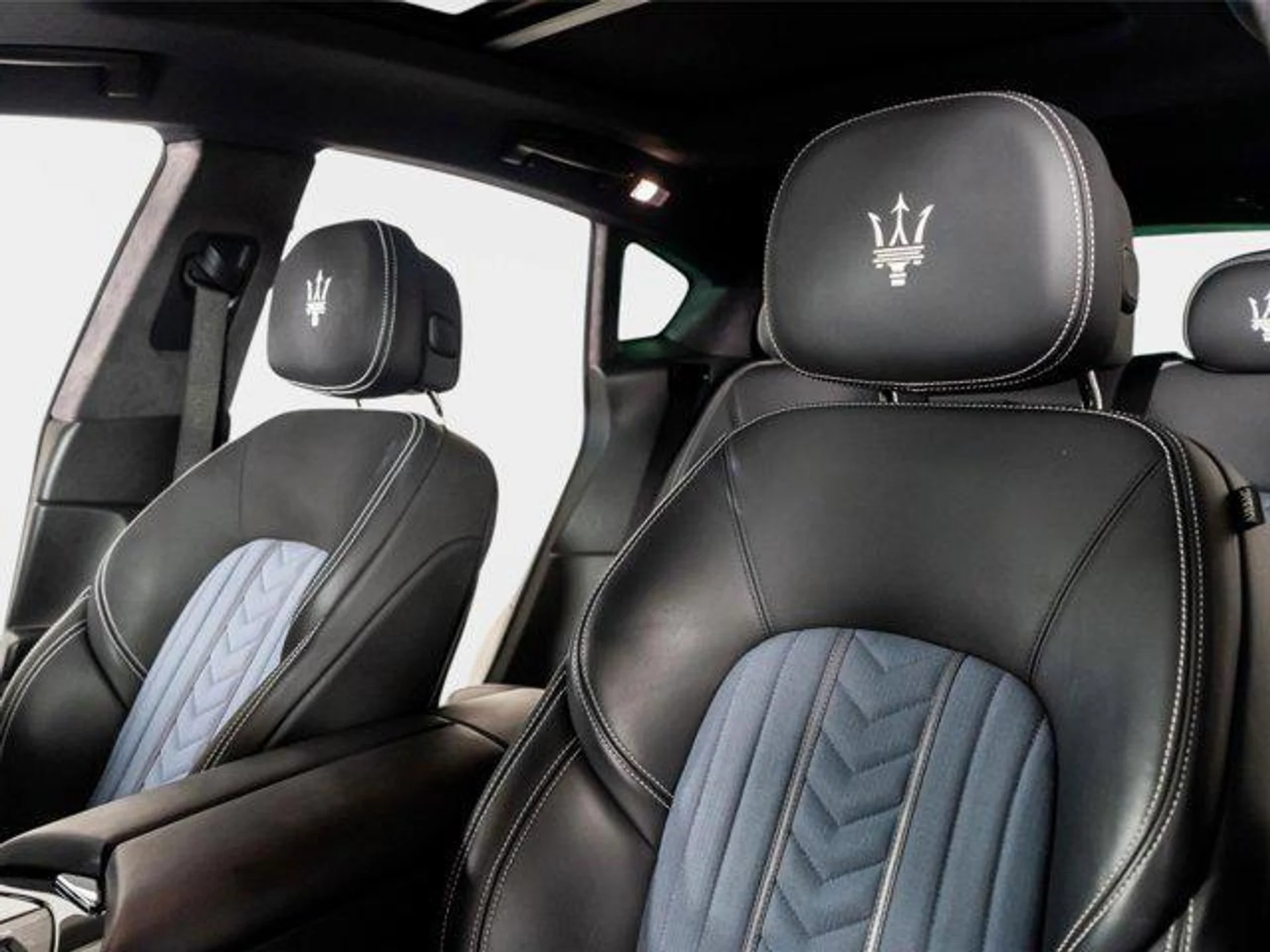 mph002_1150272056_Uq_Sq_ZNC_Qq_Mp_Sng3_NQ_3_Axpm5y8_Q_71d0305416