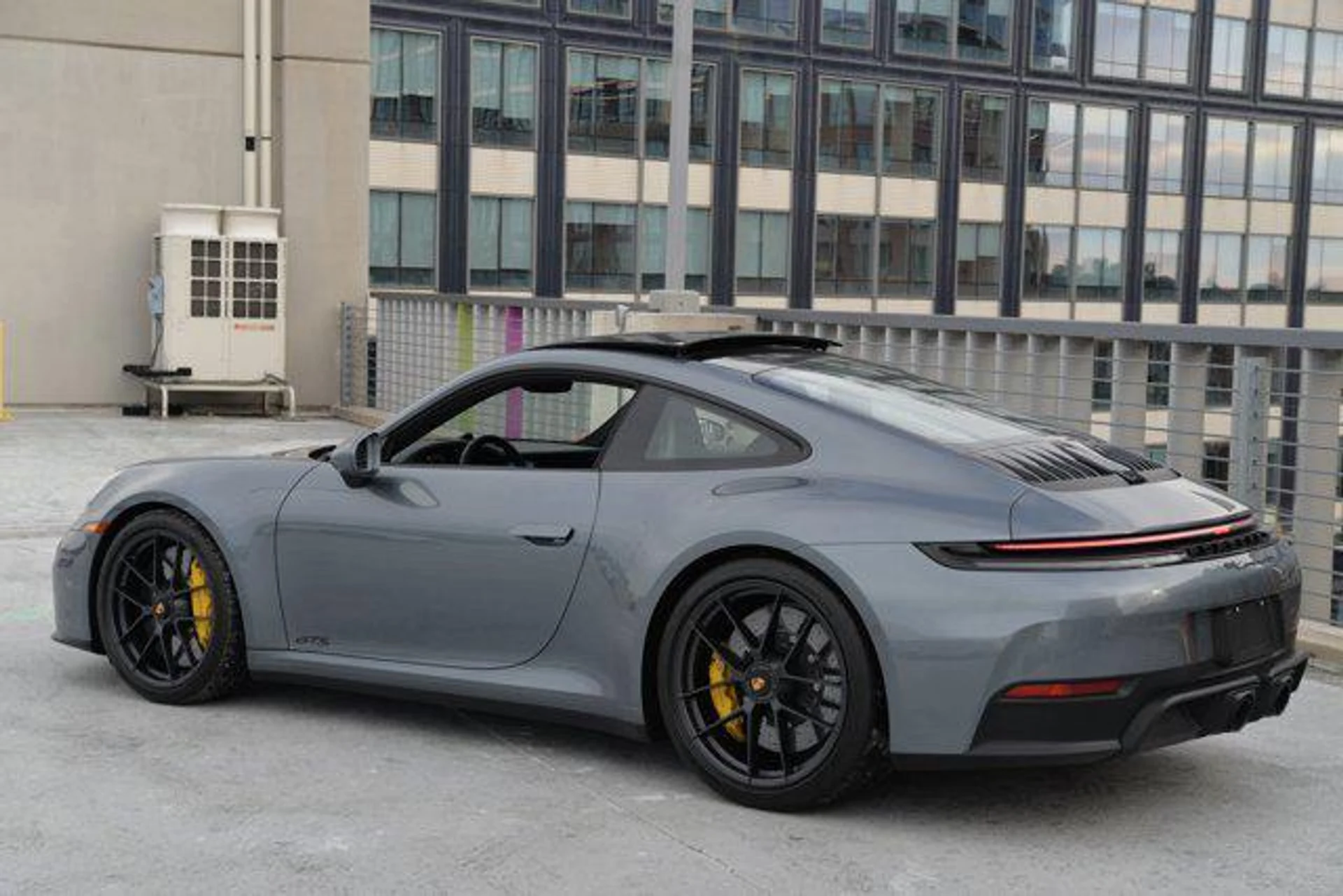 mph002_1157826128_rq_VO_De_Qbrz_TGM_0jy3_M6_MT_Am8uw_E_fa85e594c6