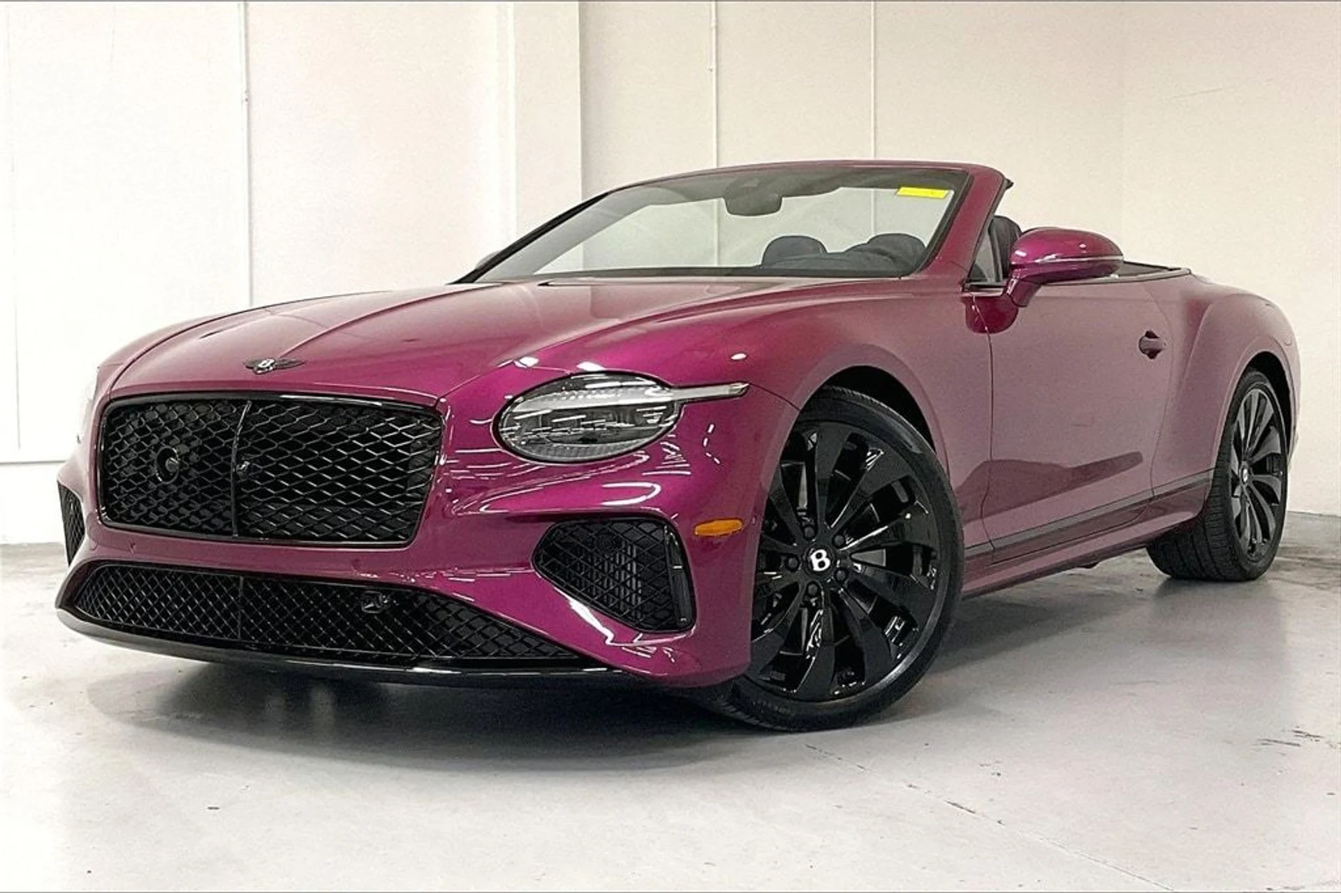 mph002_1165745650_efe4868440f9552d03025c4957ba0011x_518493fefd