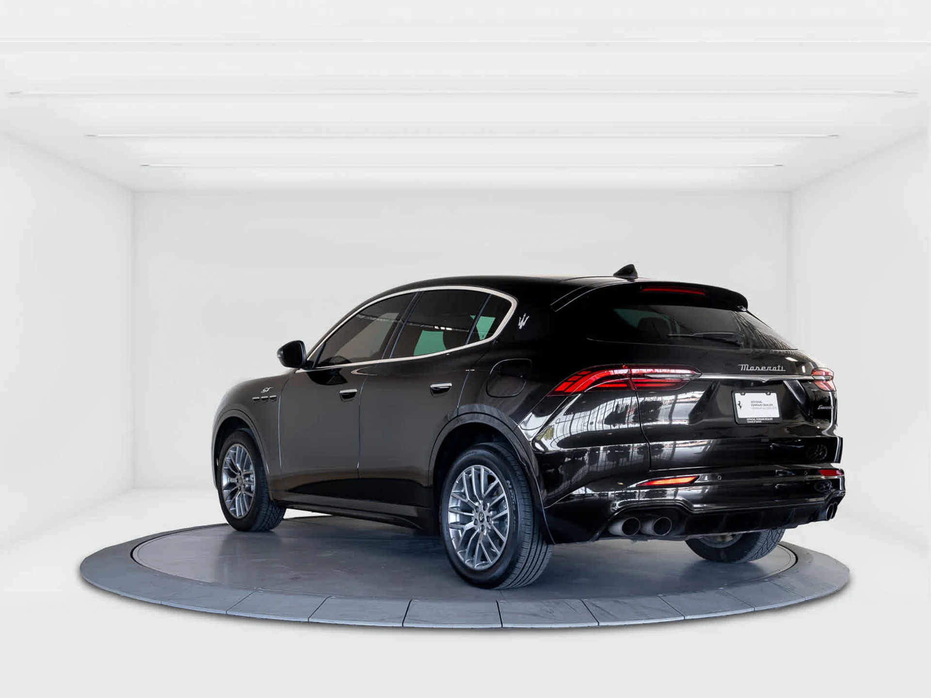 mph002_11680122_29dd1c6b7eed47c2cc102317f616a665x_d04885cf74