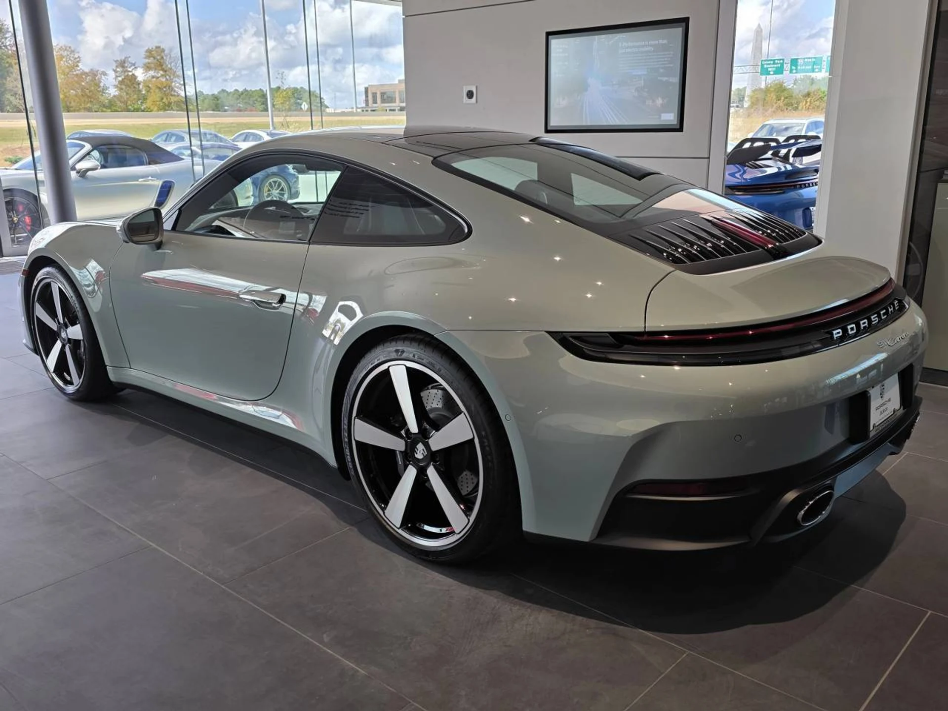 mph002_1170947200_1280_75252e30bb