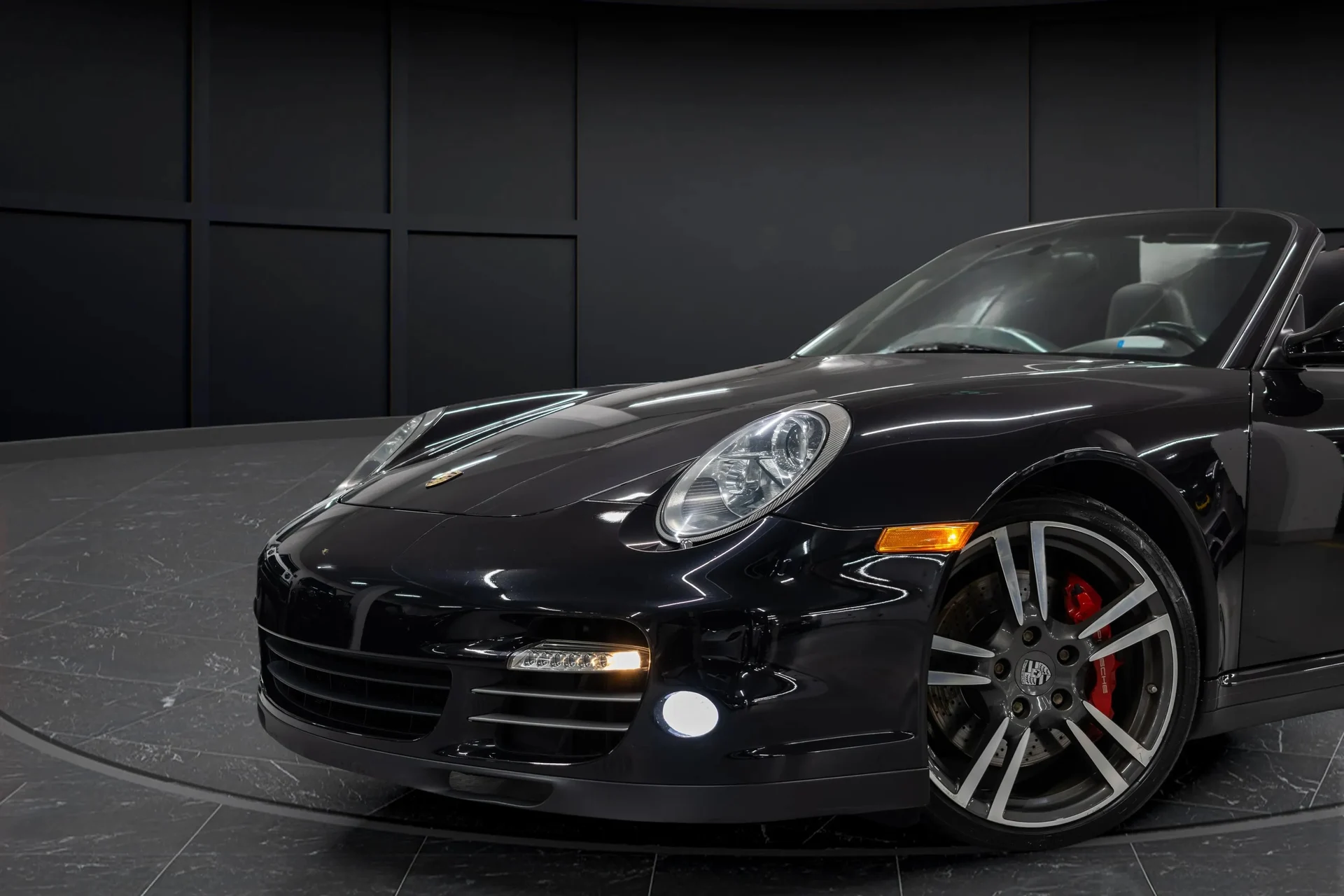 mph002_1172524183_5784534d_913e_423f_891f_5b949eaaece2_201120_Porsche2091120_Turbo20_Cabriolet2028_WP_0_CD_2_A90_BS_77372929_3_cecd5e26d1