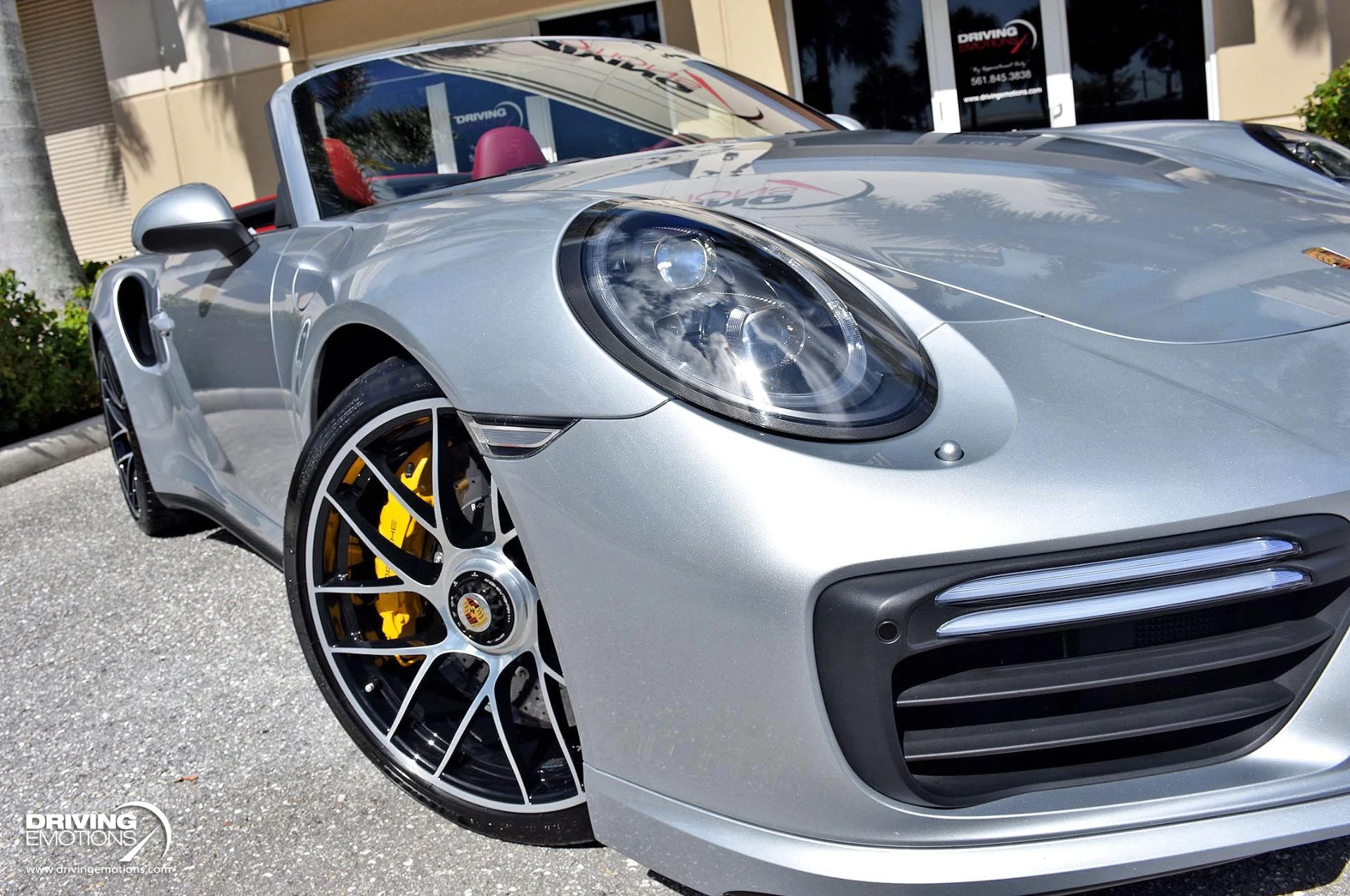 mph002_1174174100_866_p3_l_fe1bb31f86