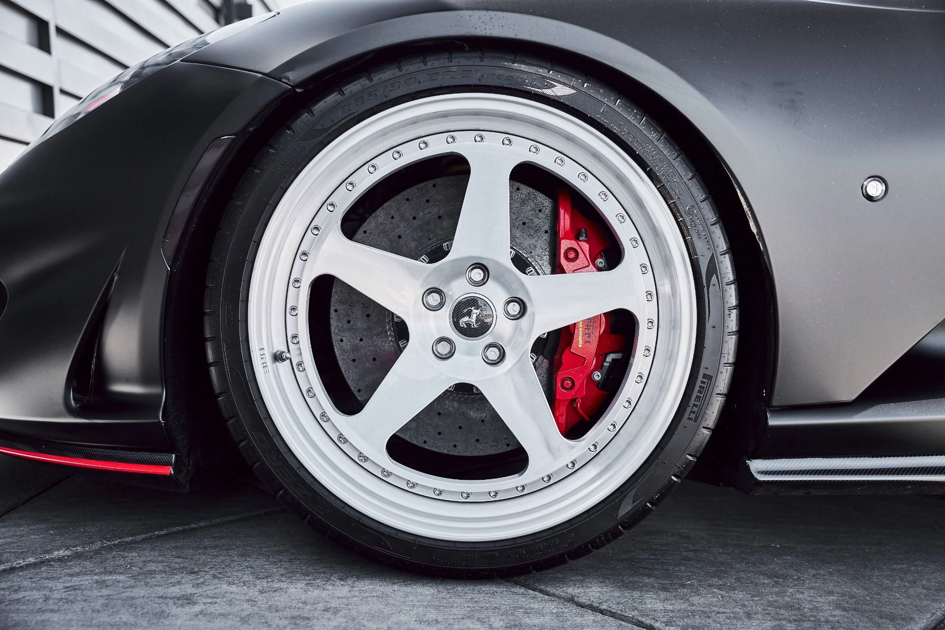 mph002_1177950890_Used_2021_Ferrari_812_GTS_Base_1780364043_782f9c9598