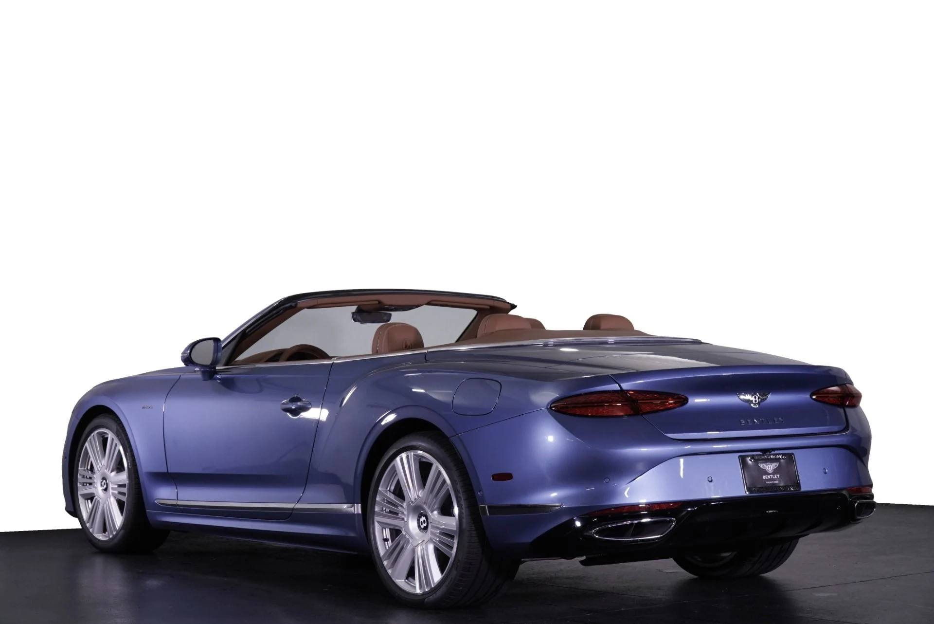 mph002_1178384402_New_2026_Bentley_Continental_GTC_Azure_1763171661_849980030d