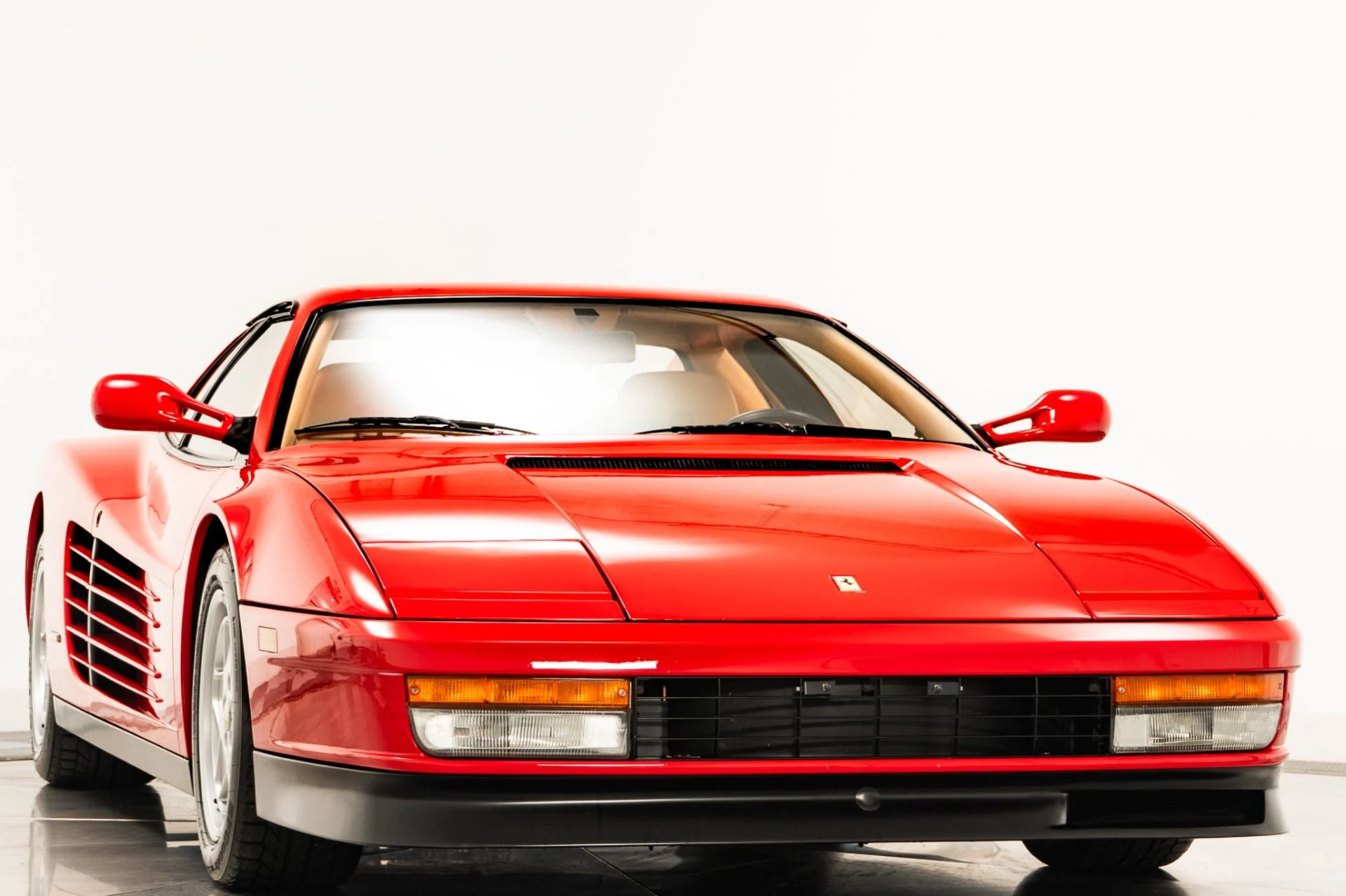 mph002_1190107974_Used_1990_Ferrari_Testarossa_1755616861_cc186227a9