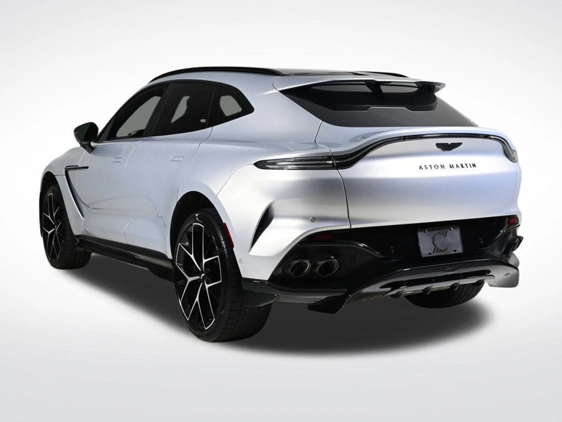 mph002_1226293346_used_2025_aston_martin_dbx_707_11350_22931287_2_1024_e9415b62c5