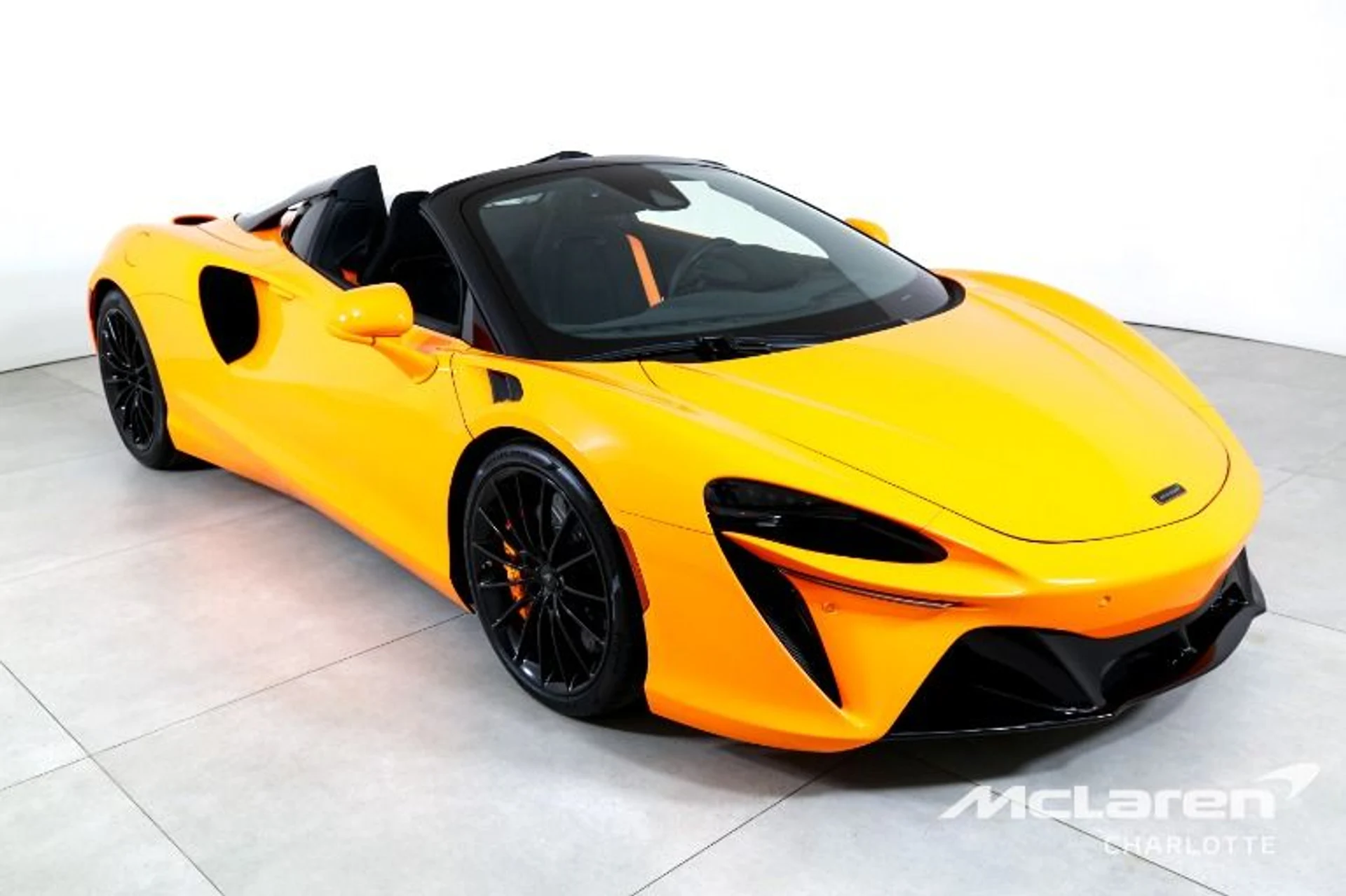 mph002_1230365134_New_2026_Mc_Laren_Artura_Spider_f6251c867a