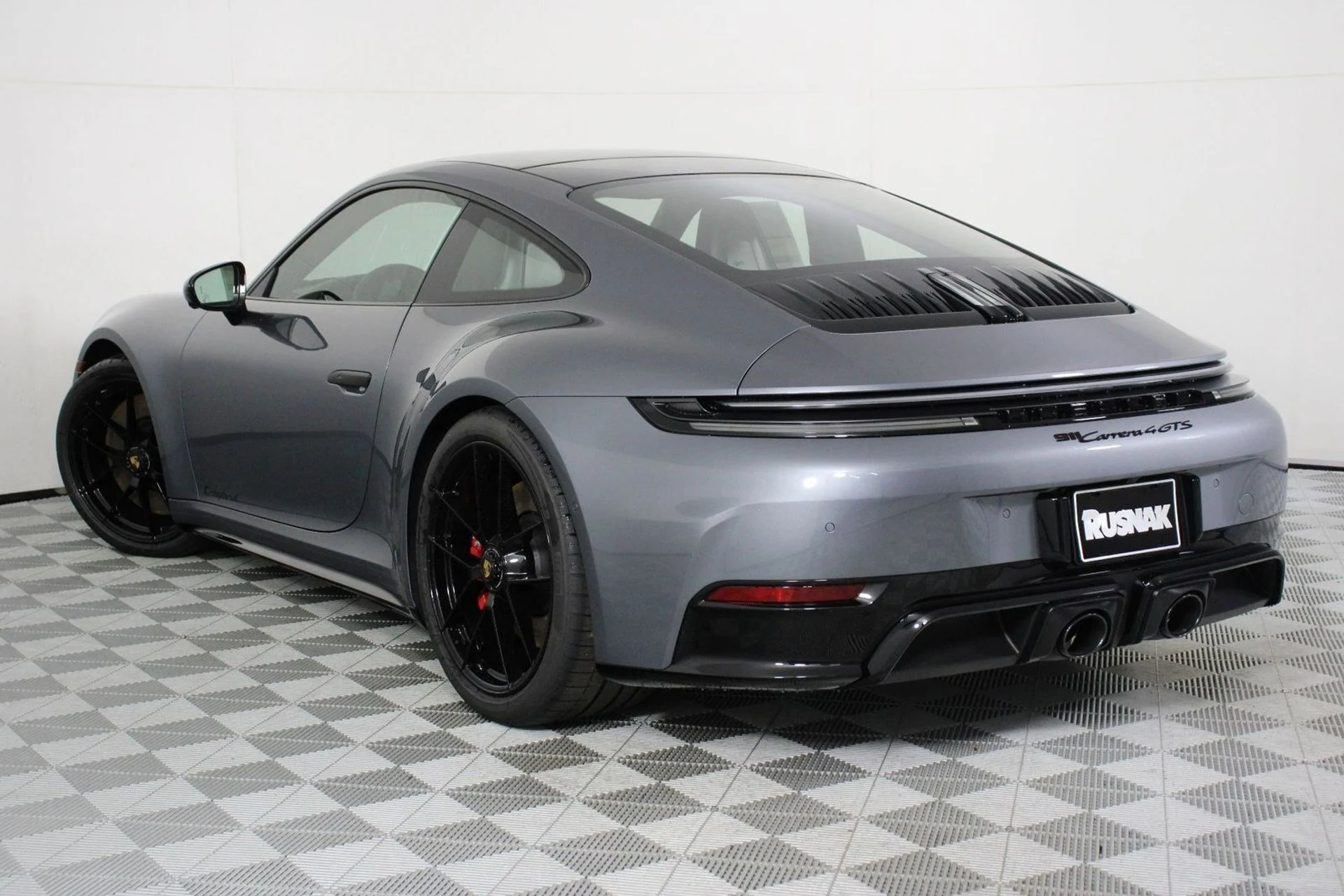 mph002_123066834_99566fbcaf59eb7a41f1fea69fc292dd_c2a83cfbed