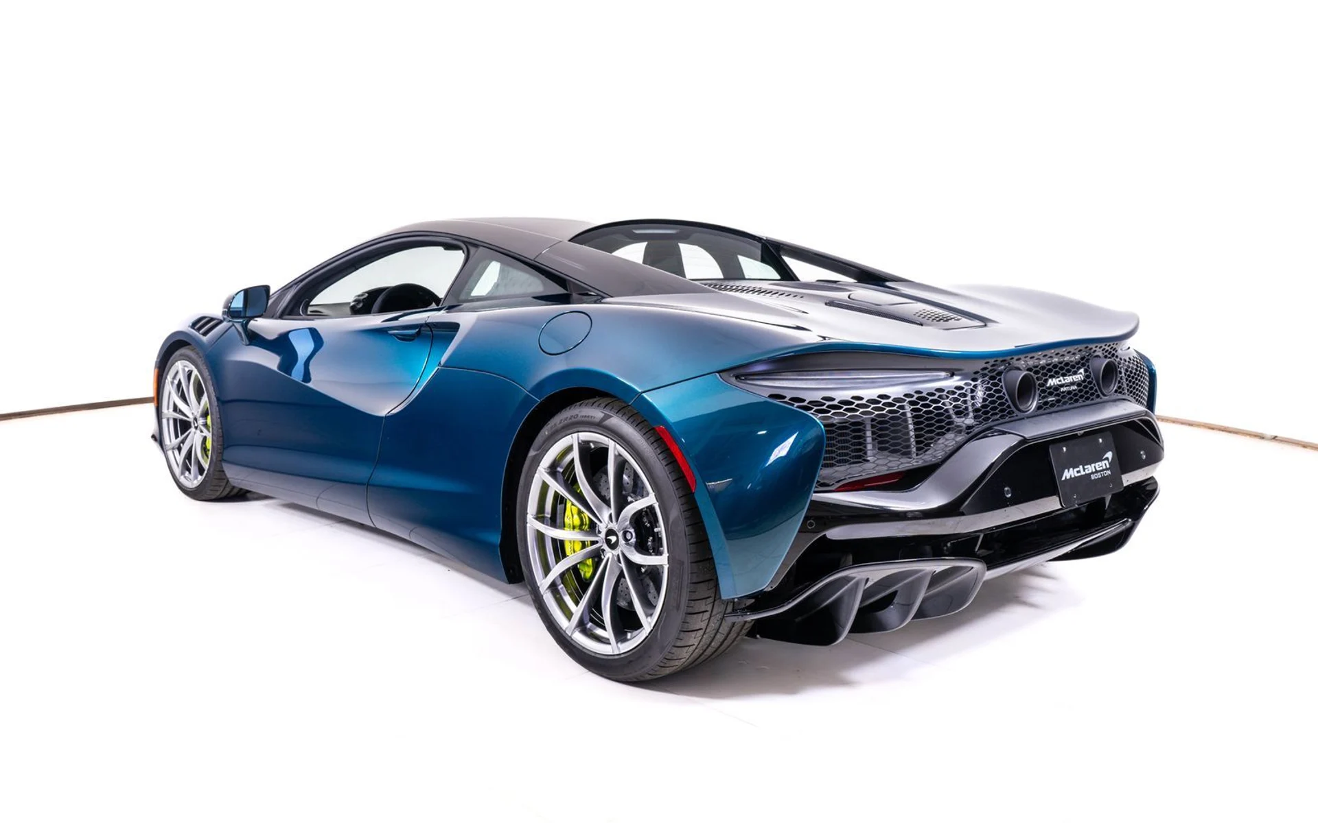 mph002_123067818_16fc6aa3760a42f30e3857a80c5fdd7dx_fca68e58de