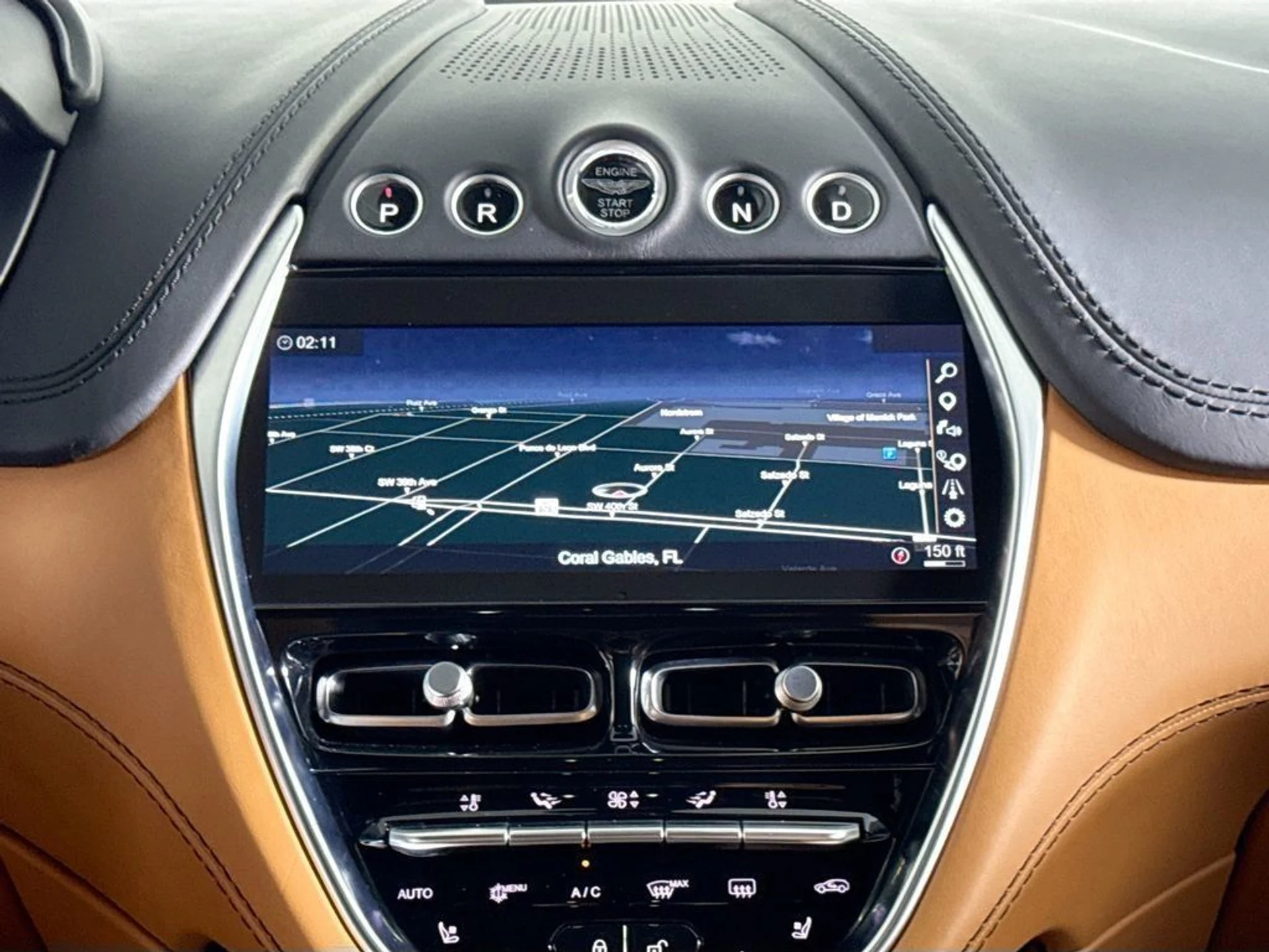 mph002_1240451033_used_2023_aston_martin_dbx_550_11350_23049541_3_1024_ffb4191b6c