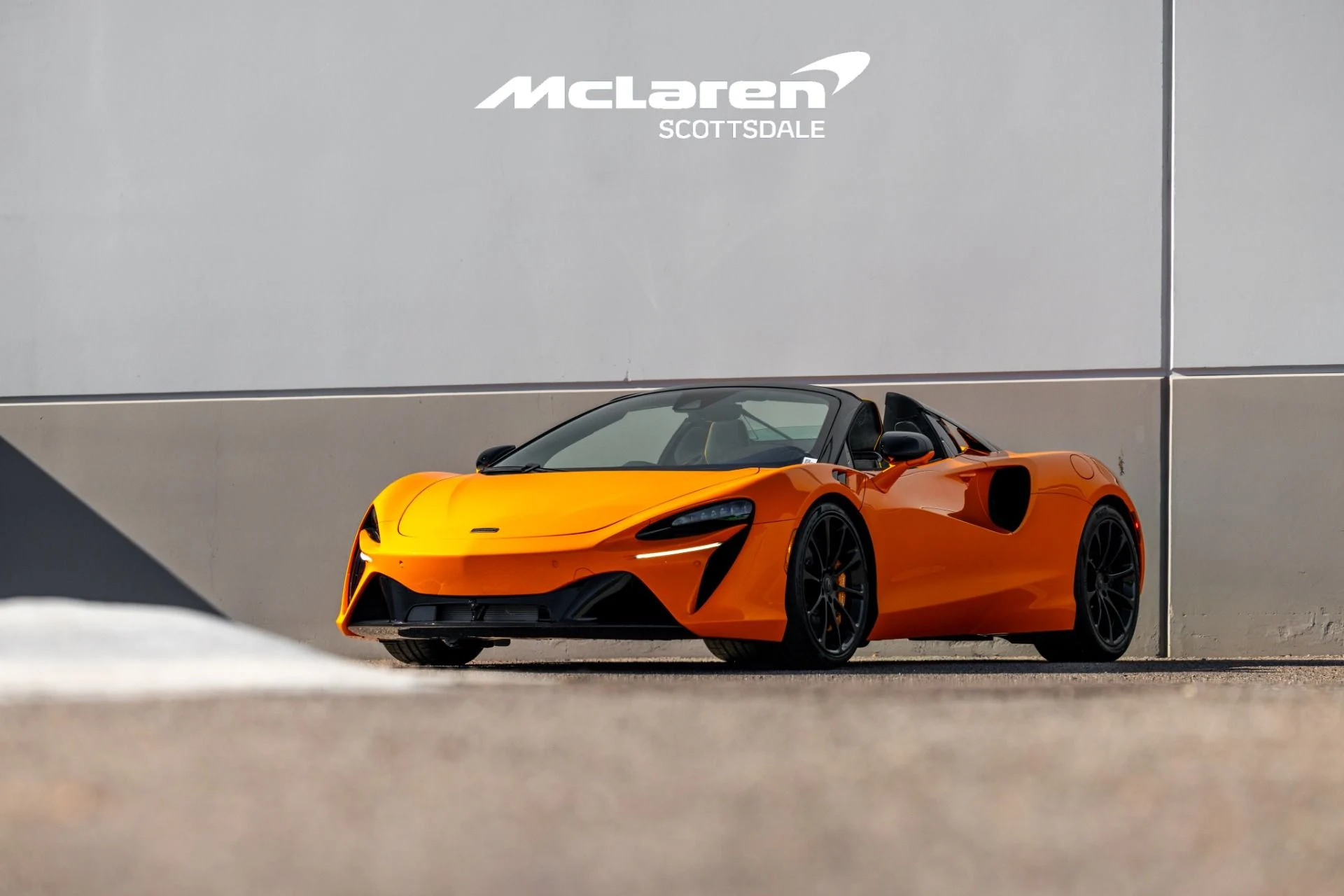 mph002_1250180686_Used_2025_MCLAREN_ARTURA_1724732382_1423073601