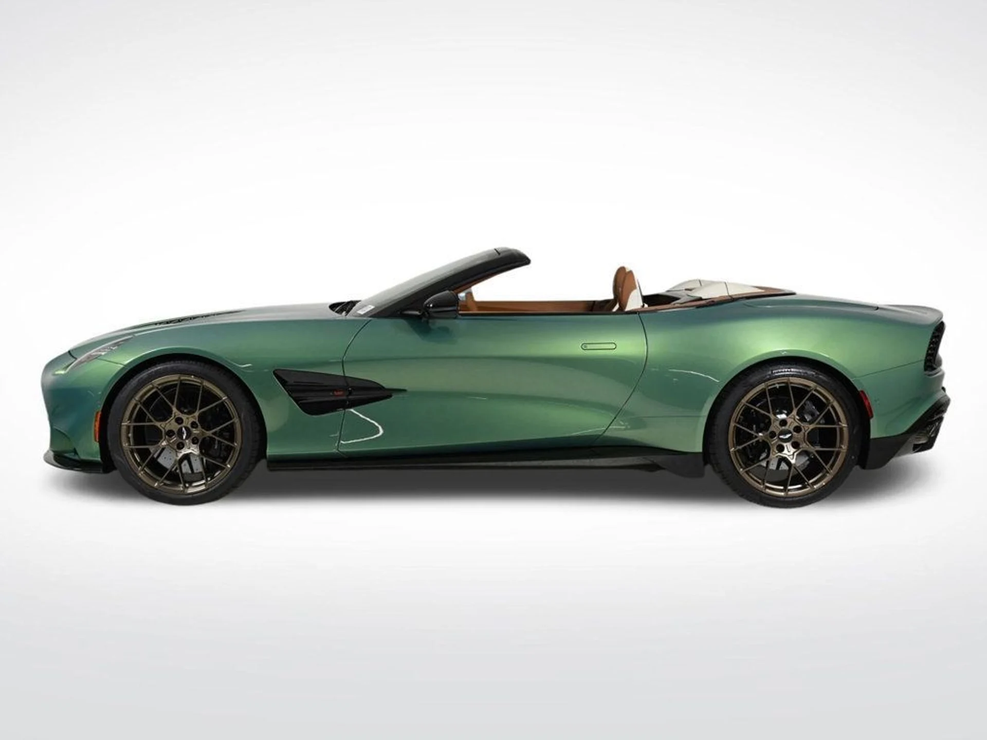 mph002_1252729320_new_2026_aston_martin_vanquish_volante_11350_22936963_2_1024_18cef1859d