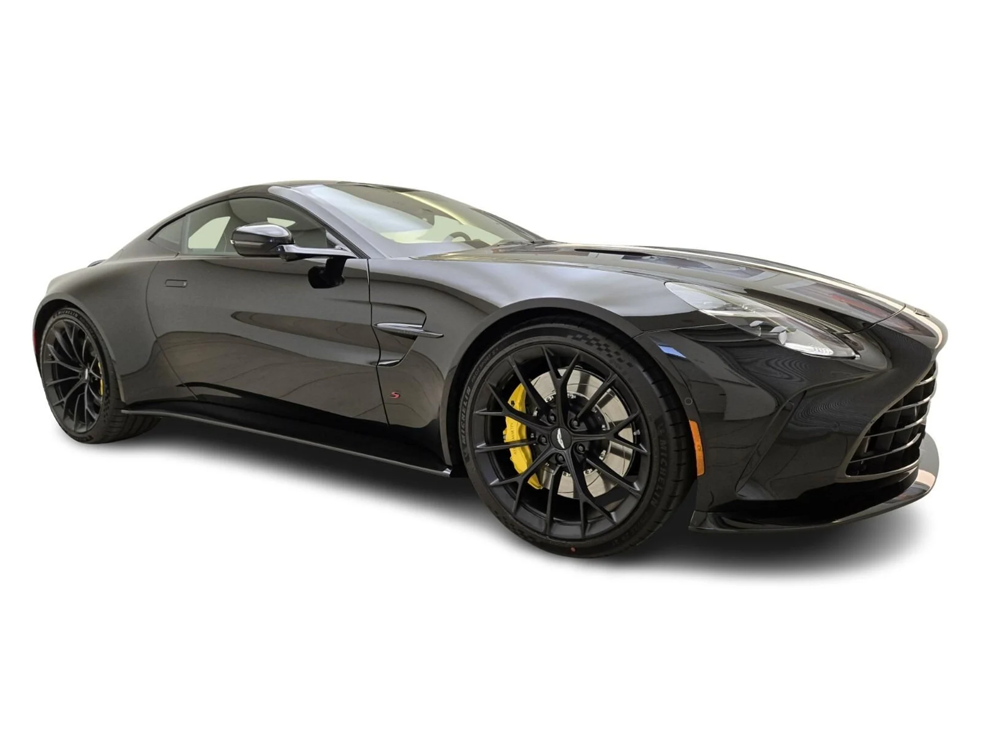 mph002_1256070673_New_2026_Aston_Martin_Vantage_S_1775539069_ad44278b8c
